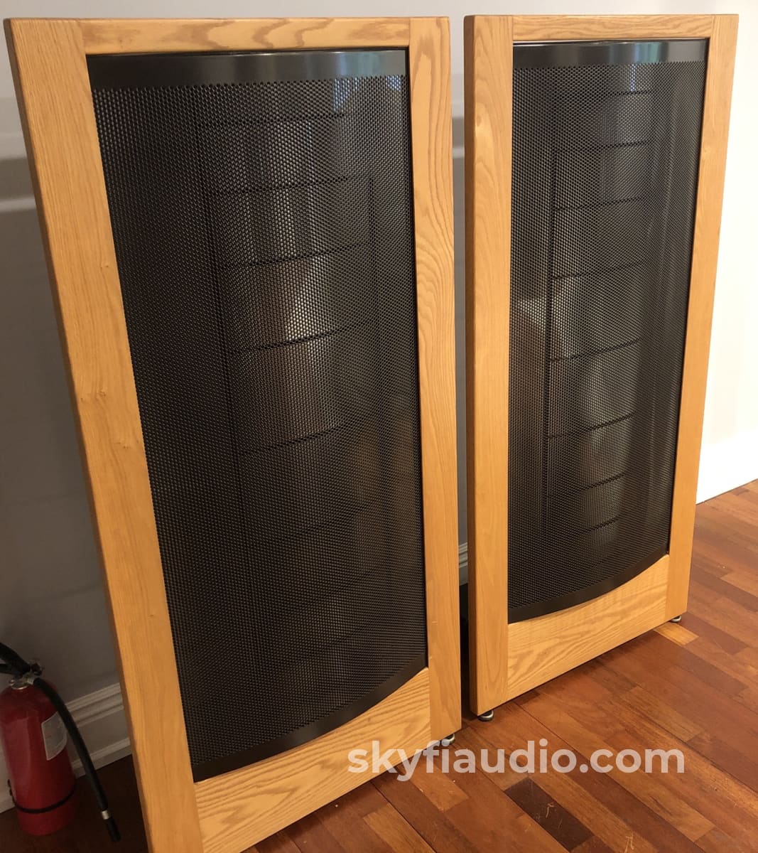 Martin Logan CLS IIz Speakers - The Best Vintage Electrostatic