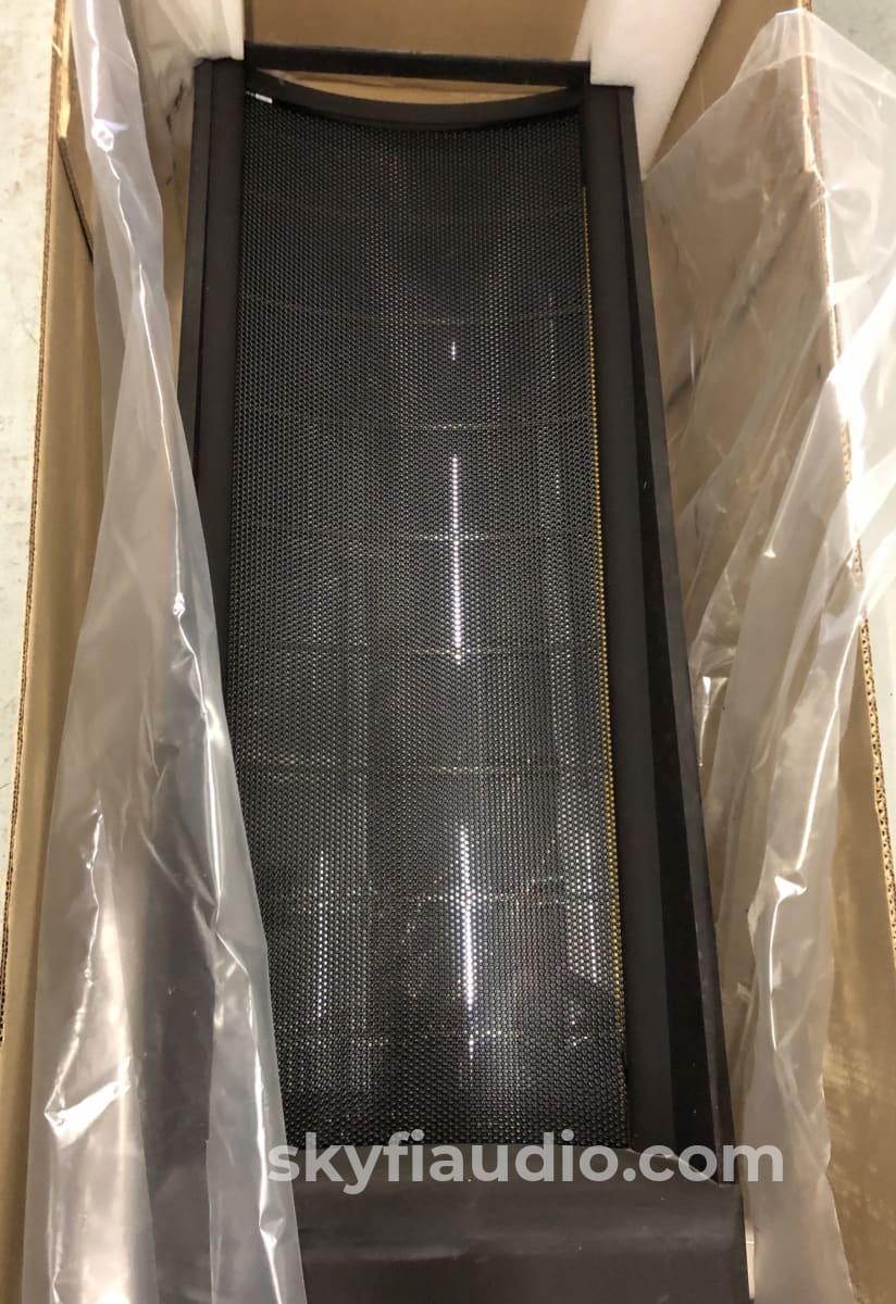 Martin Logan Quest z Speakers in Original Boxes