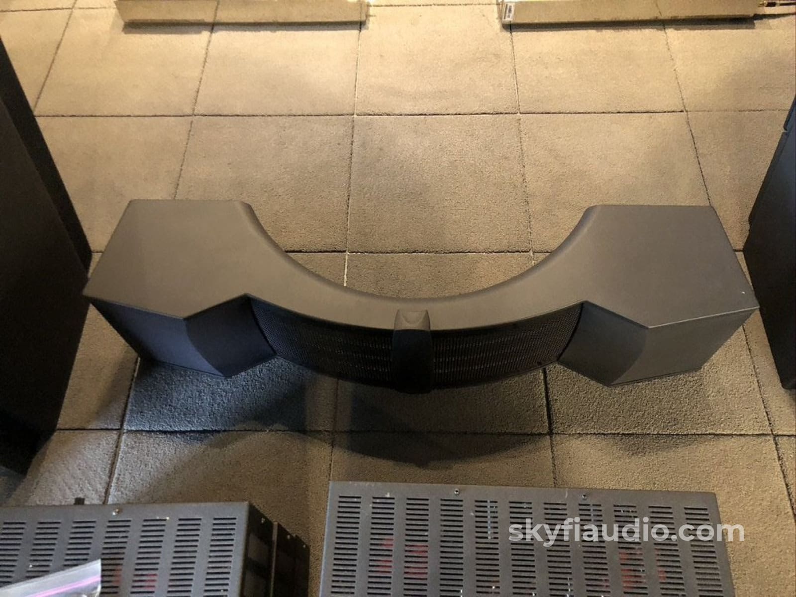 Martin Logan Reference Theater Esl Center Channel Speaker With Articulating Bracket Speakers