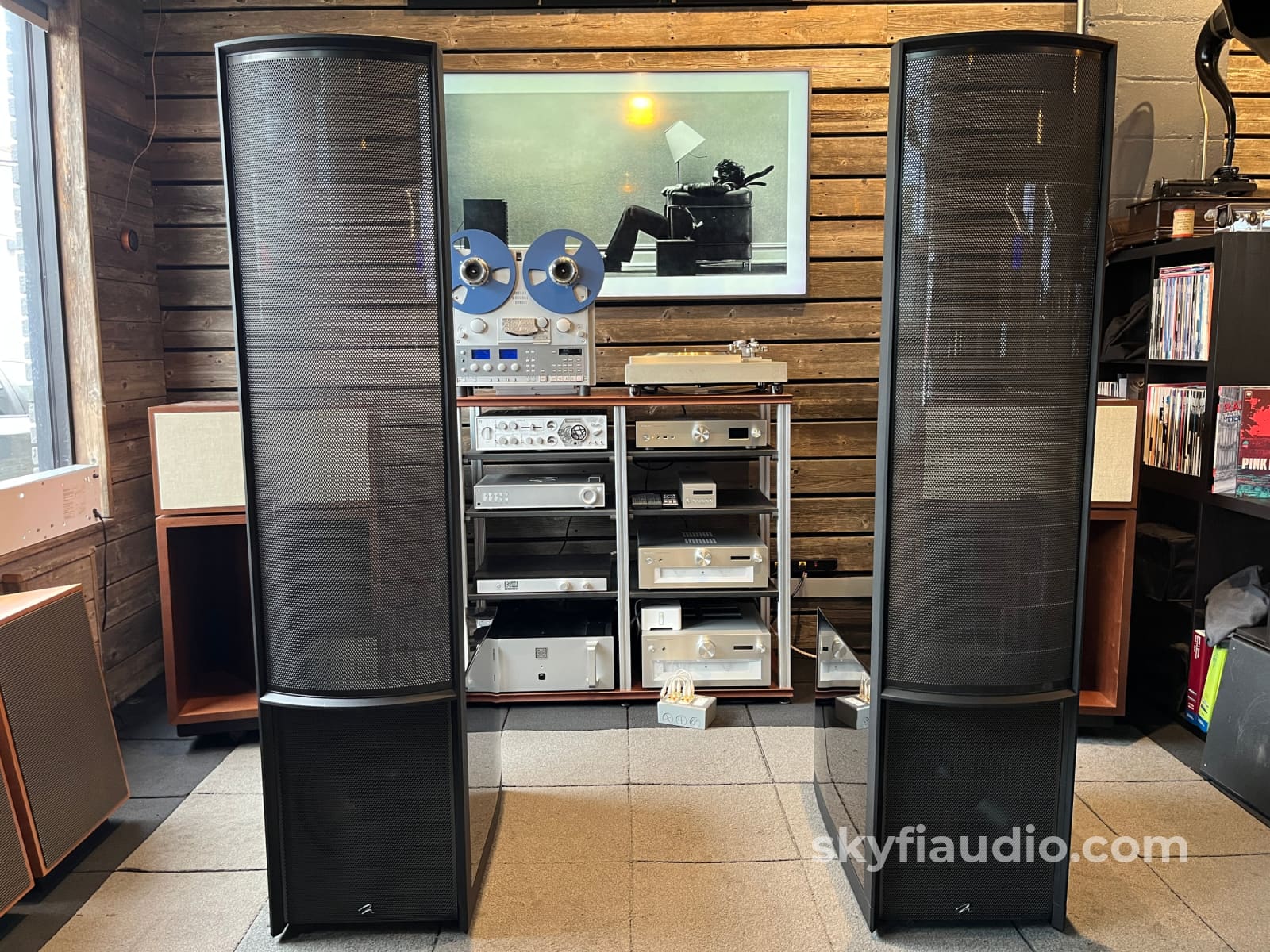 Martin Logan Renaissance ESL15A Loudspeakers - Hybrid Electrostatic - Gloss Black - Complete Kit Amplifier