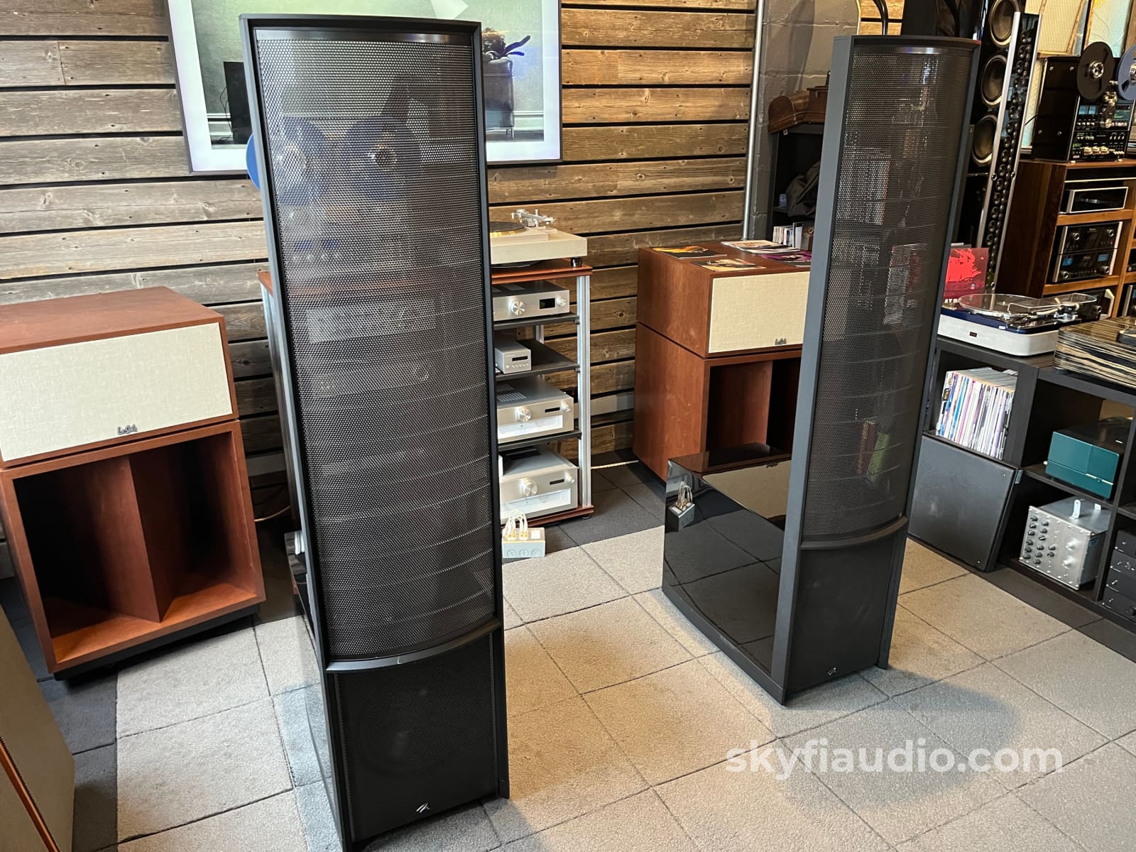 Martin Logan Renaissance ESL15A Loudspeakers - Hybrid Electrostatic - Gloss Black - Complete Kit Amplifier