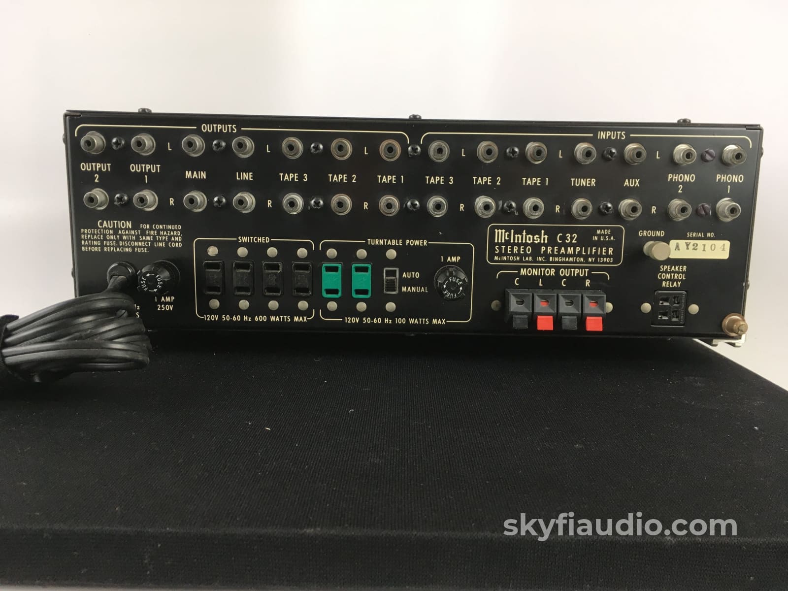 Mcintosh C-32 Solid State Preamp Preamplifier
