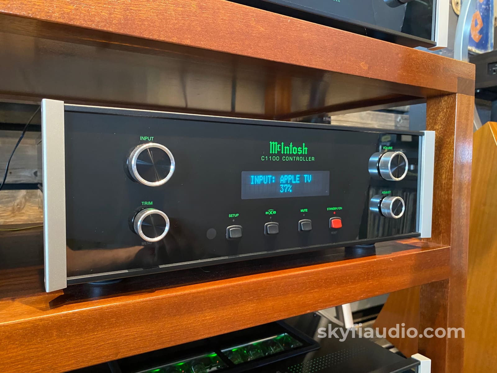 Mcintosh C1100 All Tube Flagship Preamplifier - In Store Only