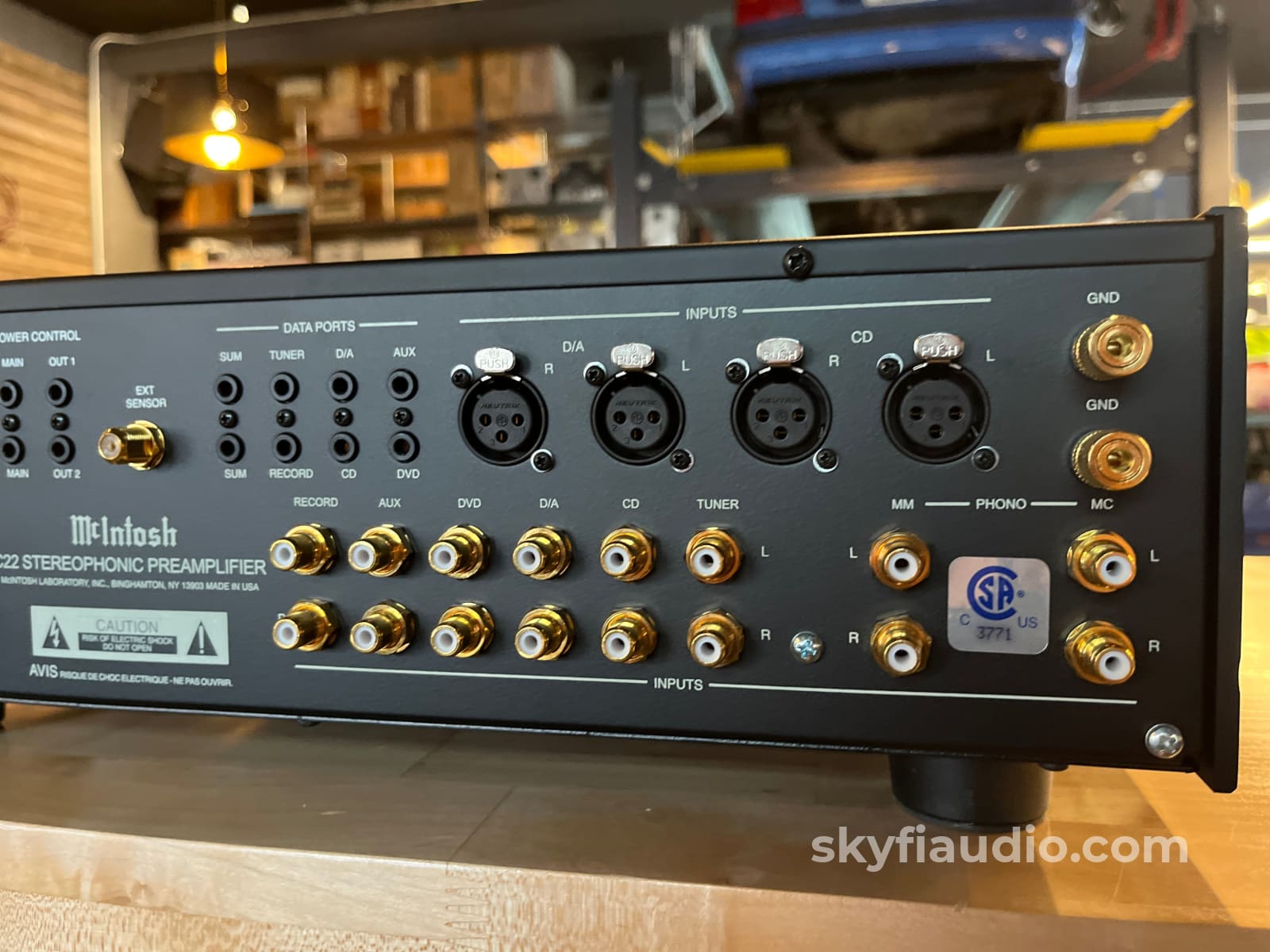 McIntosh C22 MKIV Tube Preamplifier Preamplifier