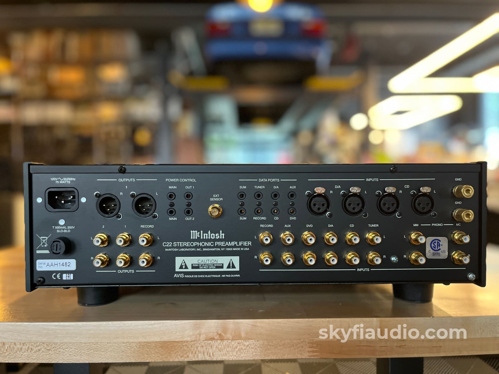 McIntosh C22 MKIV Tube Preamplifier Preamplifier