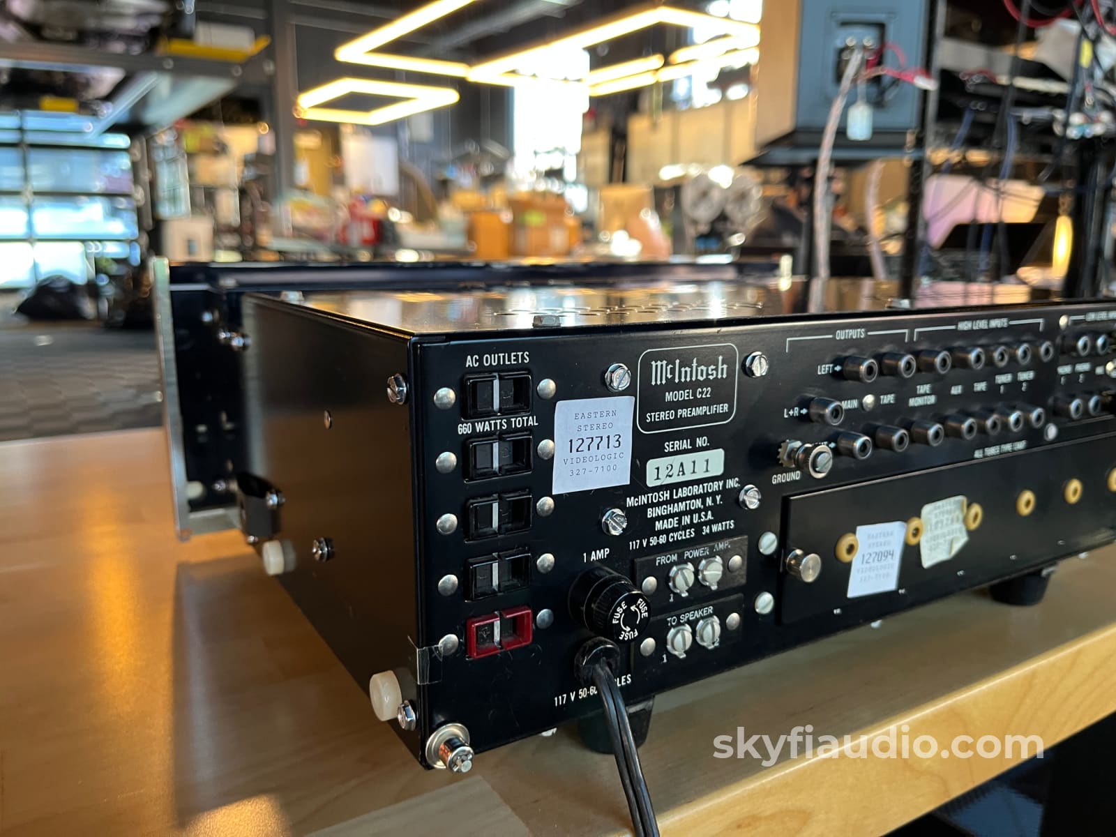 McIntosh C22 Vintage All-Tube Preamplifier - Holy Grail Vintage McInto