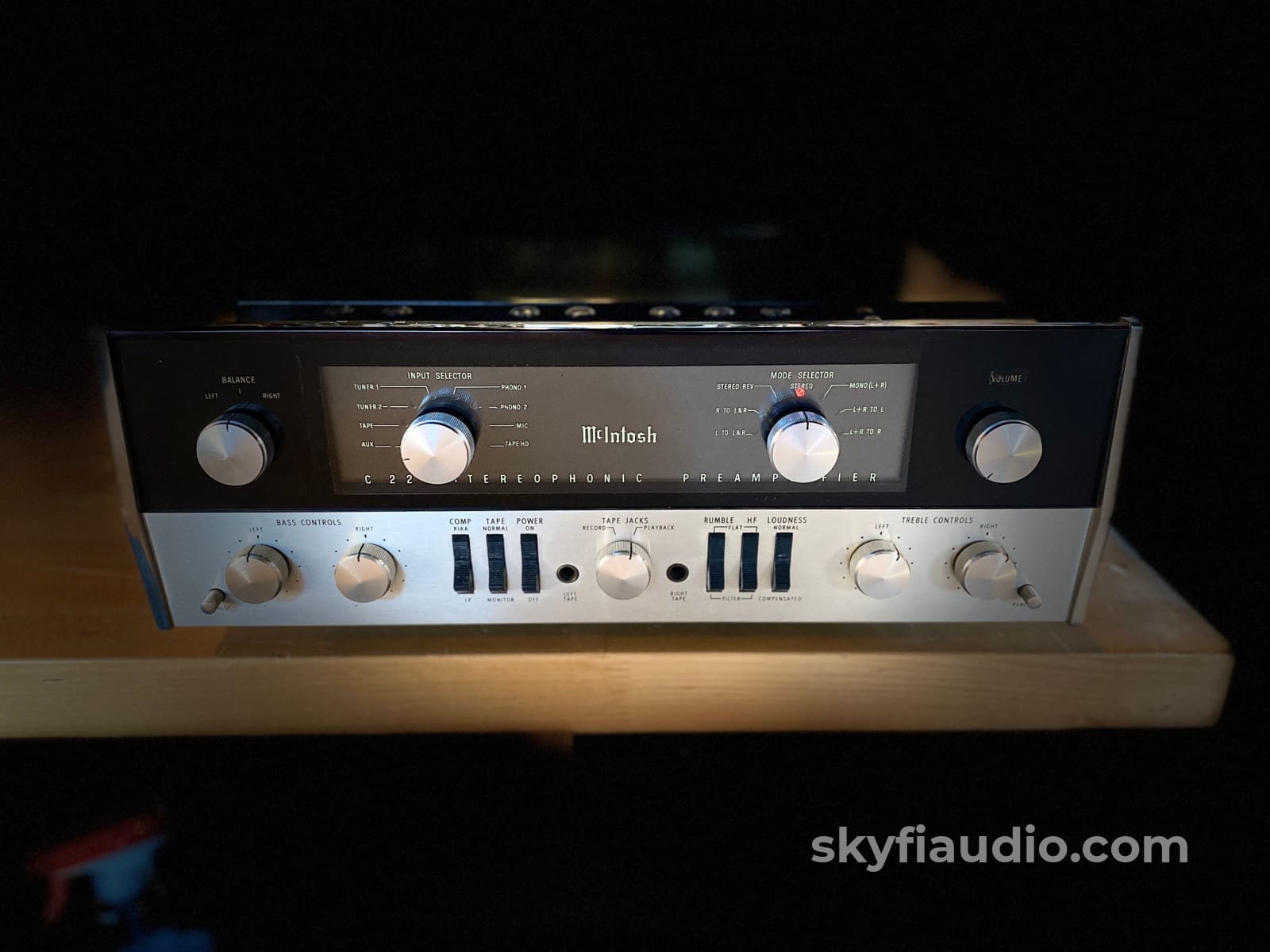 Mcintosh C22 Vintage Tube Preamplifier Restored And Highly Collectible .