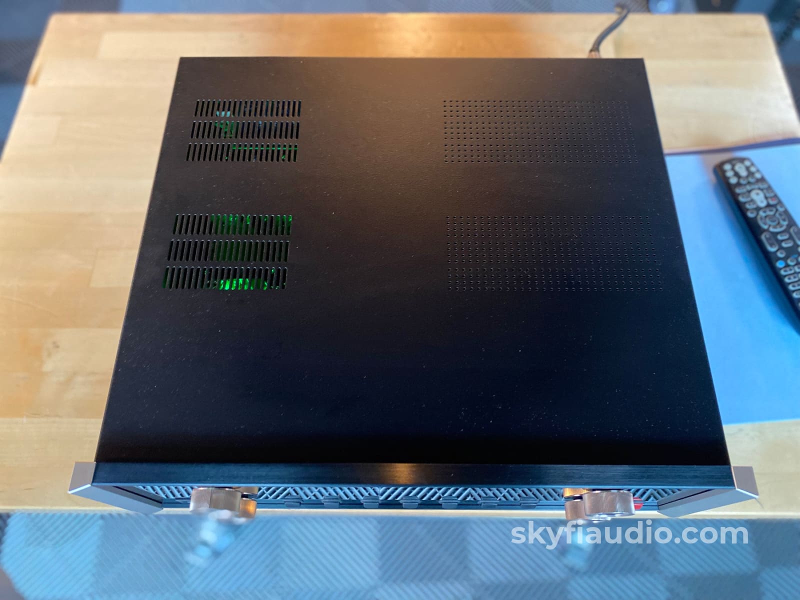 Mcintosh C220 All-Analog Tube Preamplifier W/Phono