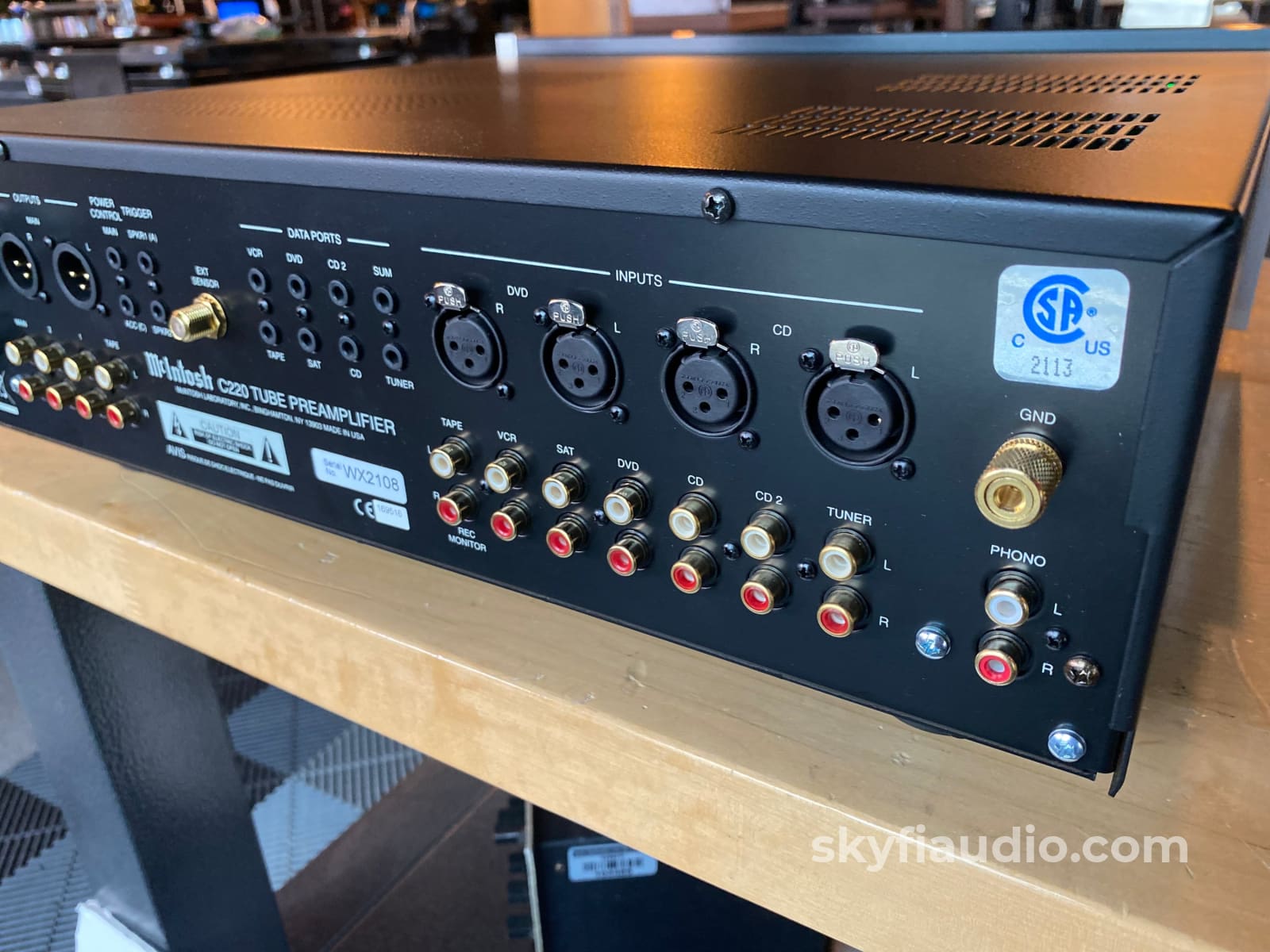 Mcintosh C220 All-Analog Tube Preamplifier W/Phono