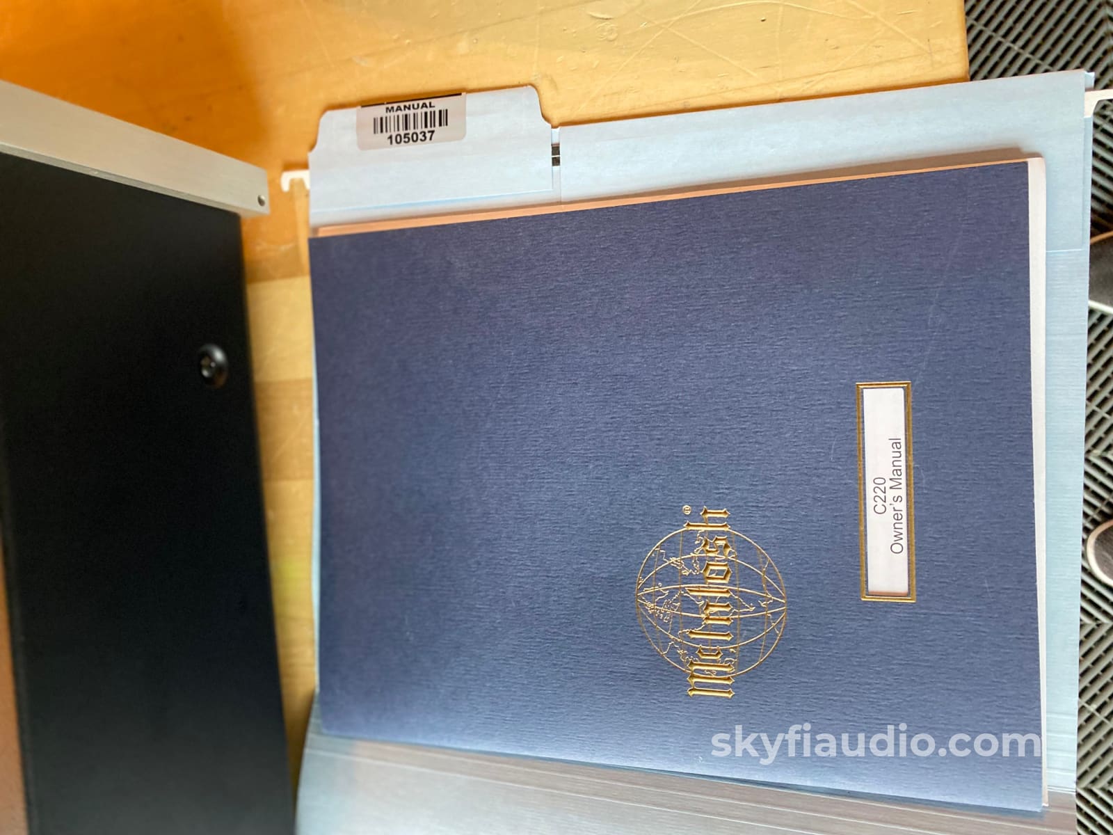 Mcintosh C220 All-Analog Tube Preamplifier W/Phono