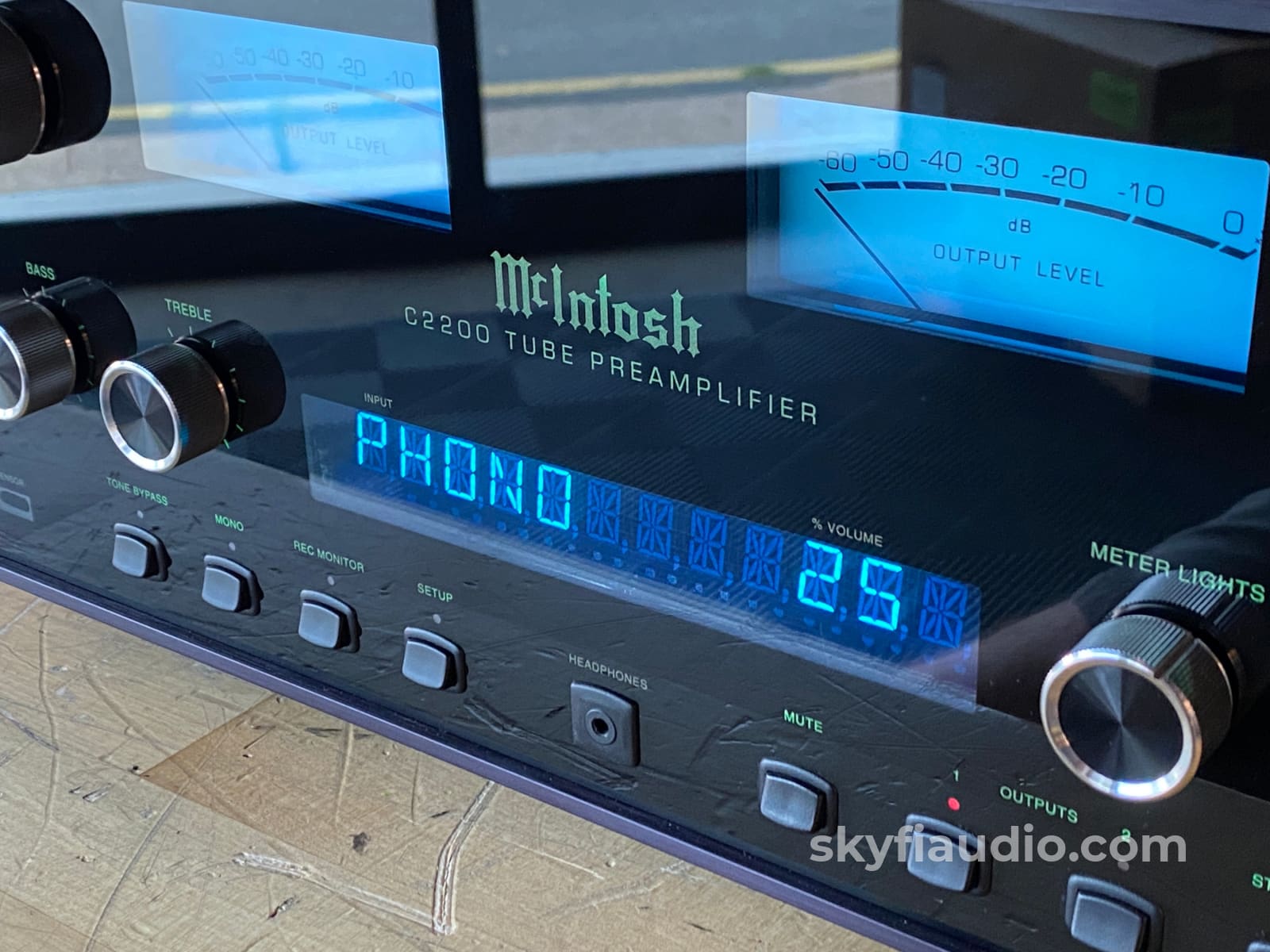 Mcintosh C2200 All Tube Analog Preamplifier - Serviced!