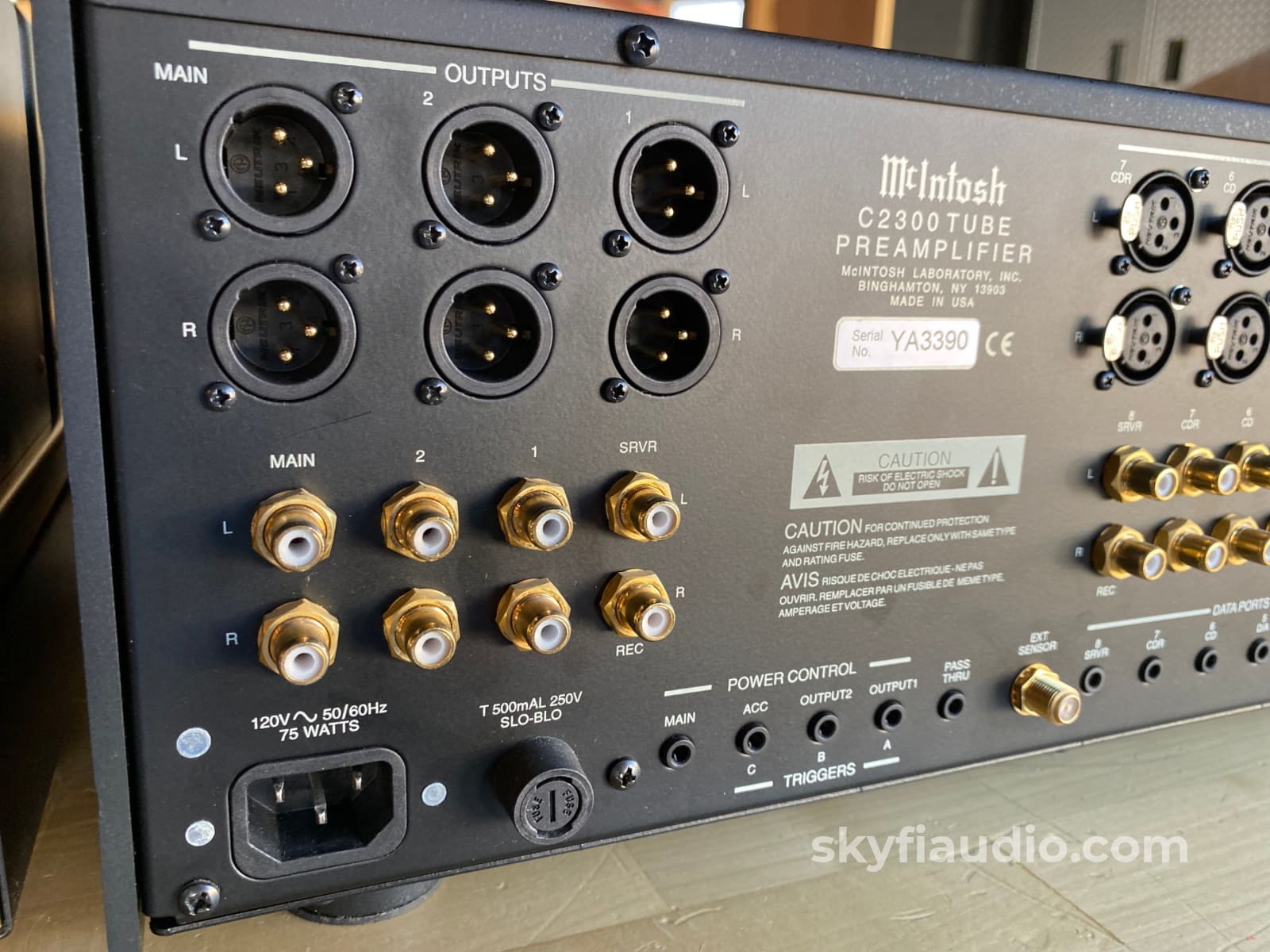 Mcintosh C2300 All Analog Tube Preamp With Special Gold Metalwork Preamplifier
