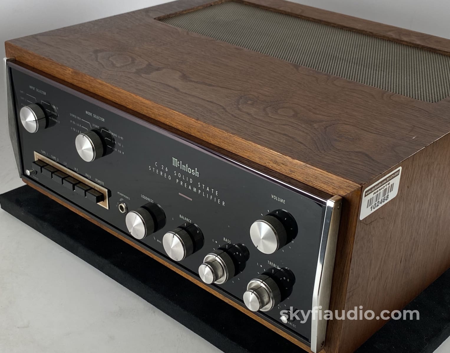 McIntosh C26 Vintage Preamp in Gorgeous Wood Case, Serviced