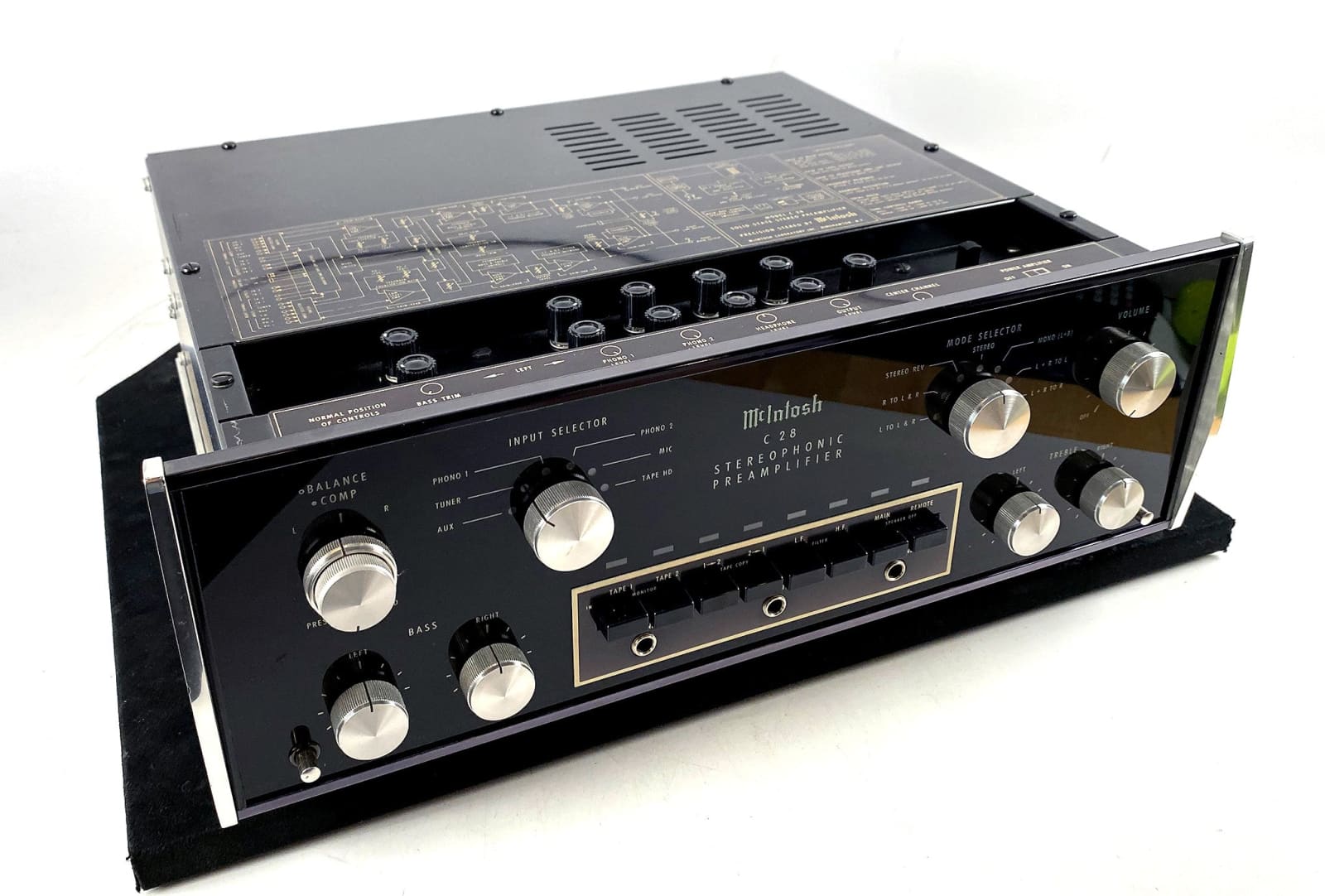 Mcintosh C28 All Analog Preamplifier - Super Clean
