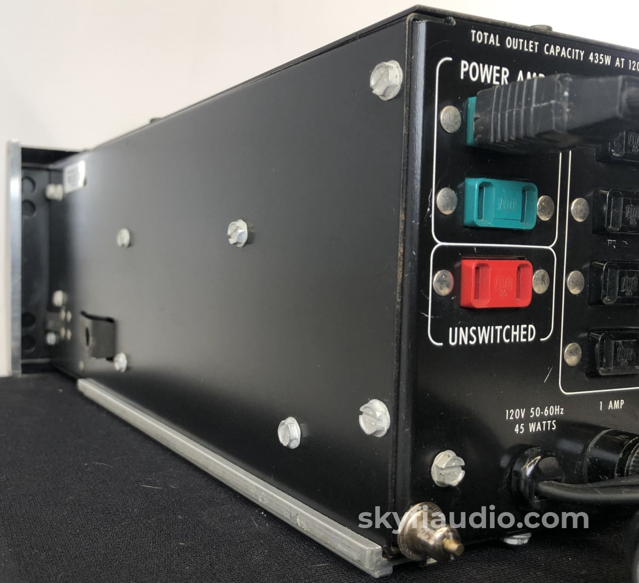 Mcintosh C28 Preamp - Fully Restored And Near Mint Preamplifier