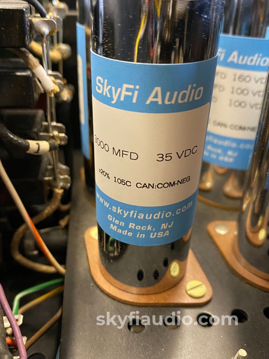 Mcintosh C28 Preamplifier - Fully Restored And Near MINT