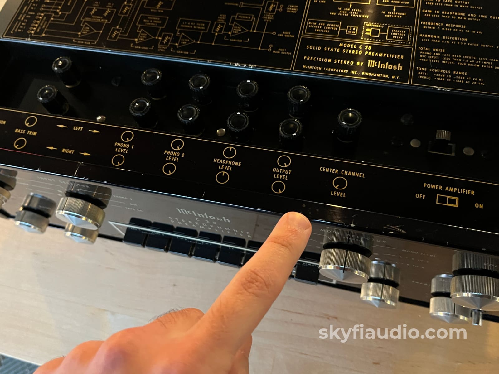 McIntosh C28 Vintage Solid State Preamplifier - Survivor Preamplifier