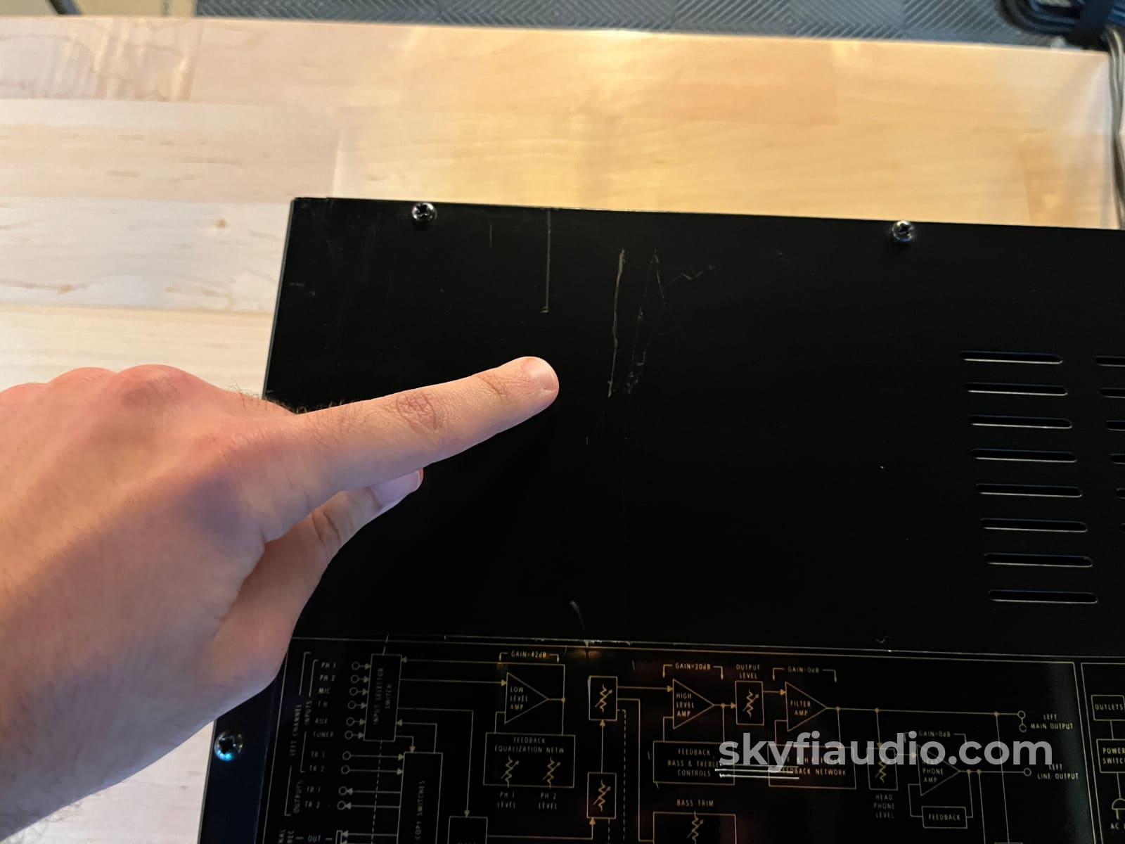 McIntosh C28 Vintage Solid State Preamplifier - Survivor Preamplifier