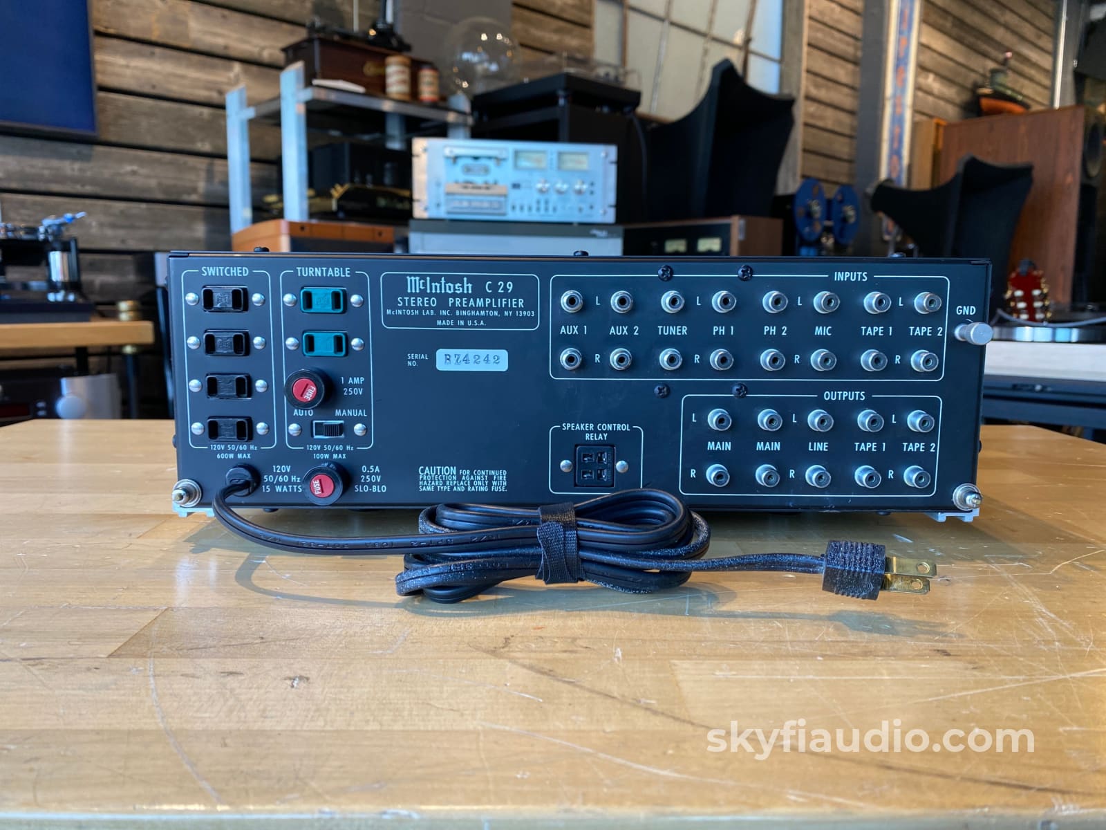 McIntosh C29 Vintage Preamplifier