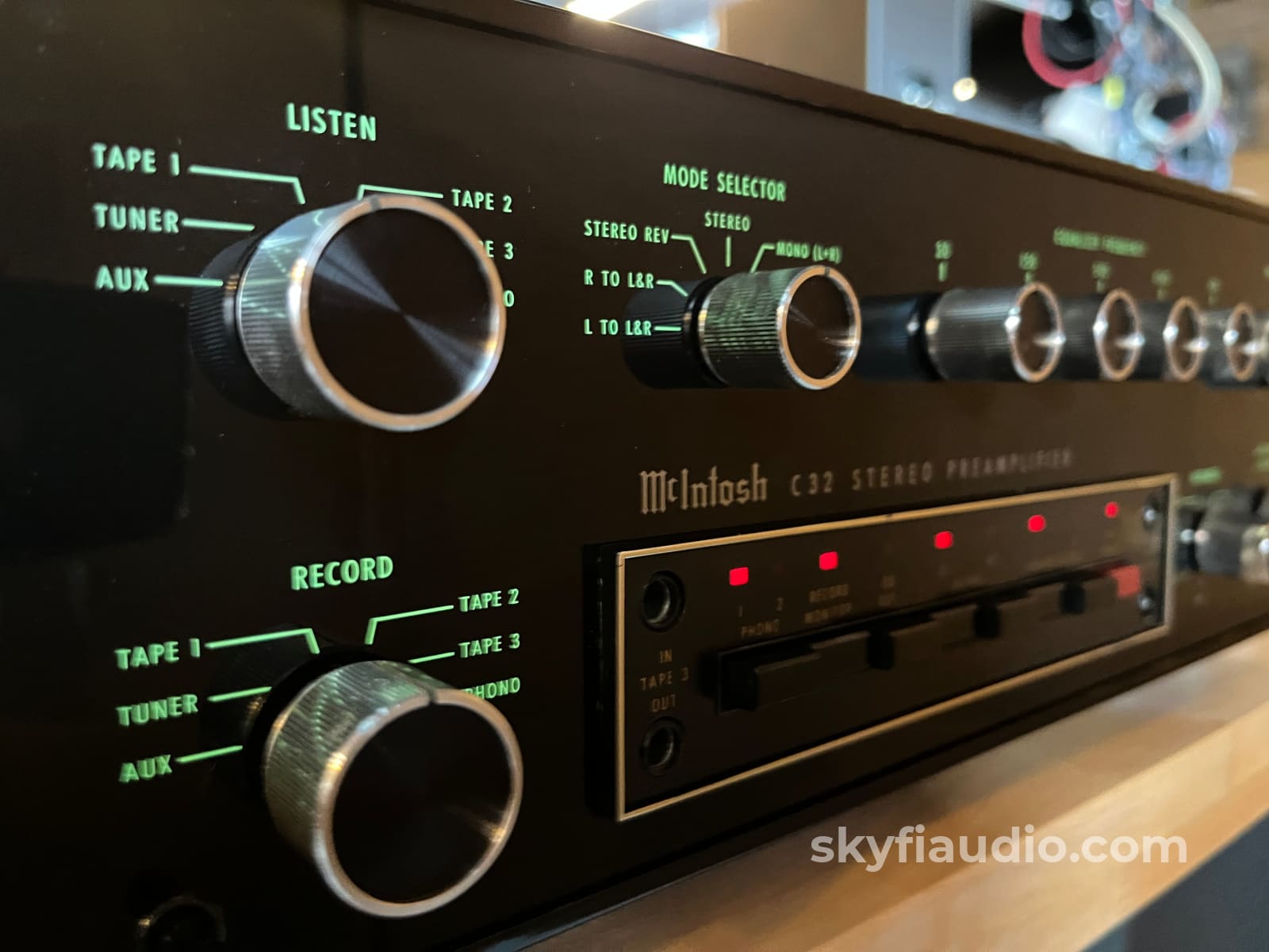 McIntosh C32 Vintage Preamplifier w/Built-In 