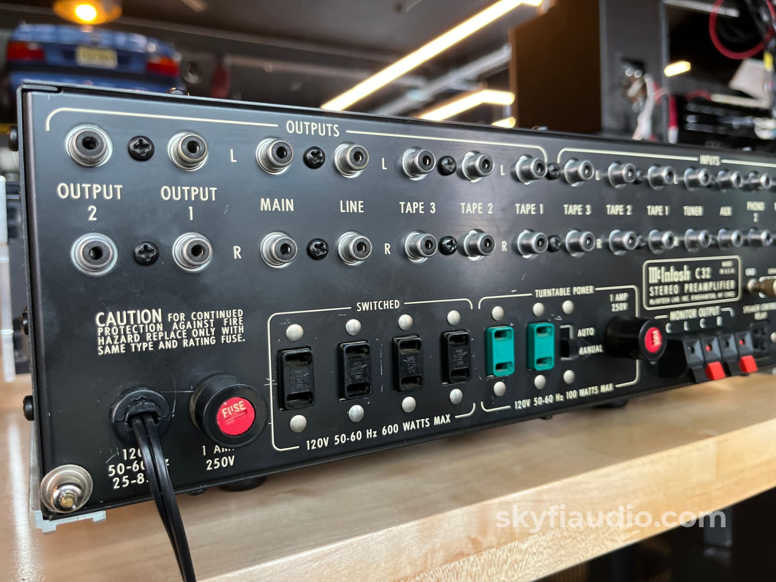 McIntosh C32 Vintage Preamplifier w/Built-In 