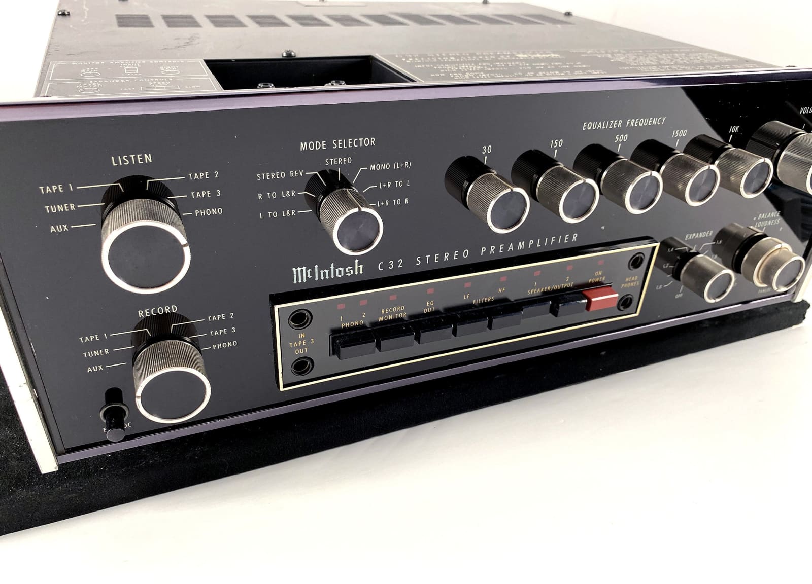 mcintosh-c32-vintage-