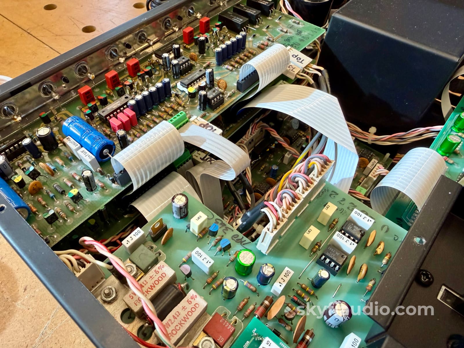 McIntosh C32 Vintage Solid State Preamplifier - SkyFi Overhauled Preamplifier