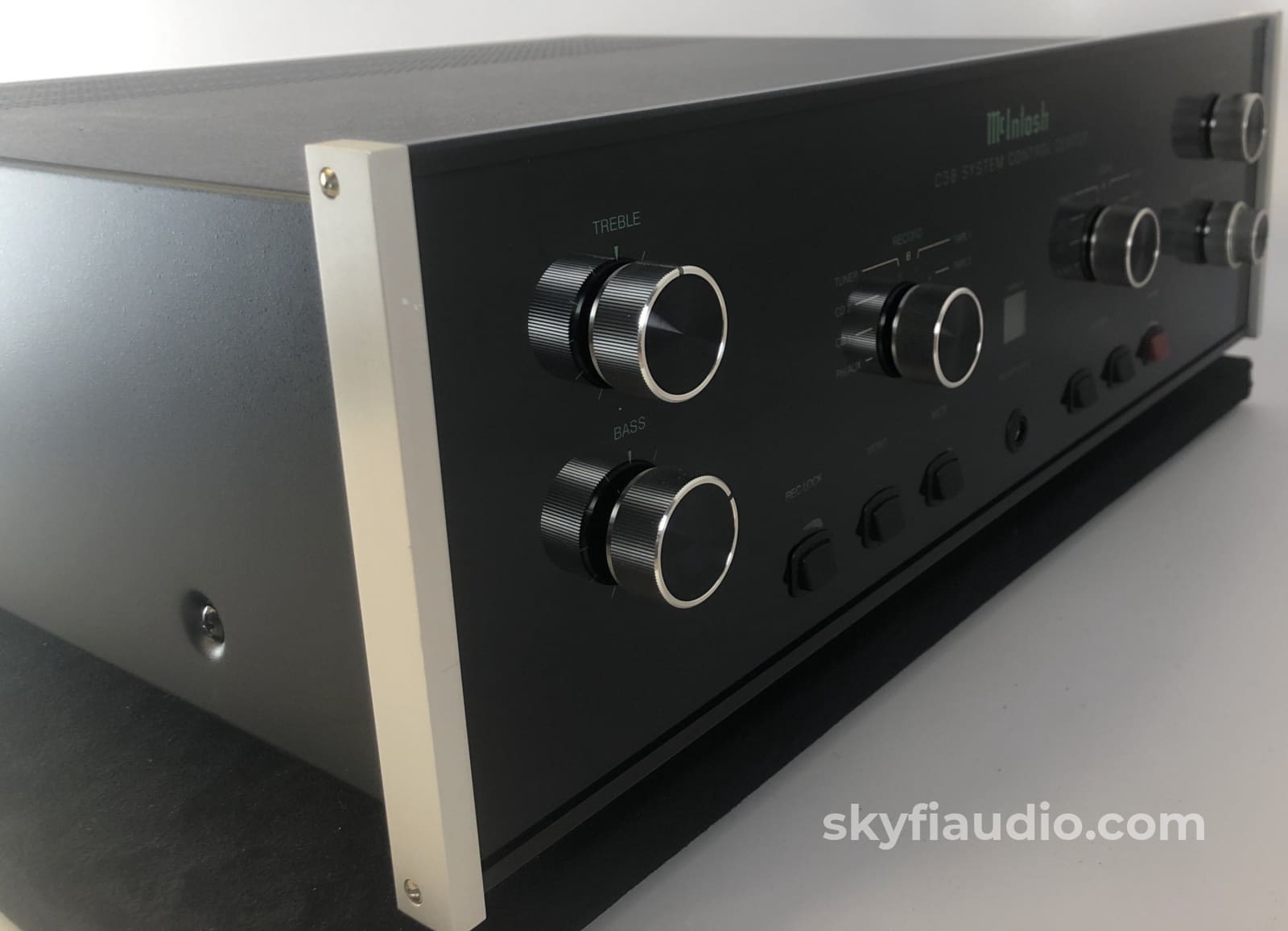 Mcintosh C38 Solid State Preamp - Full Featured Including Phono Stage With Remote Preamplifier