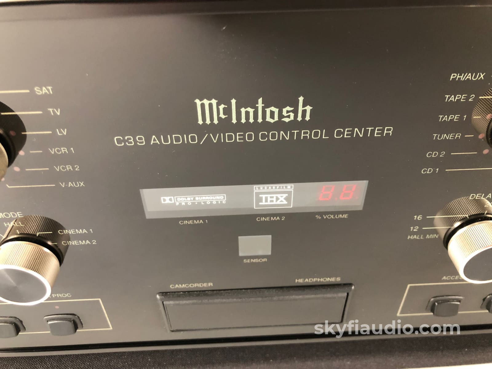 McIntosh C39 Solid State Preamp with Phono Input
