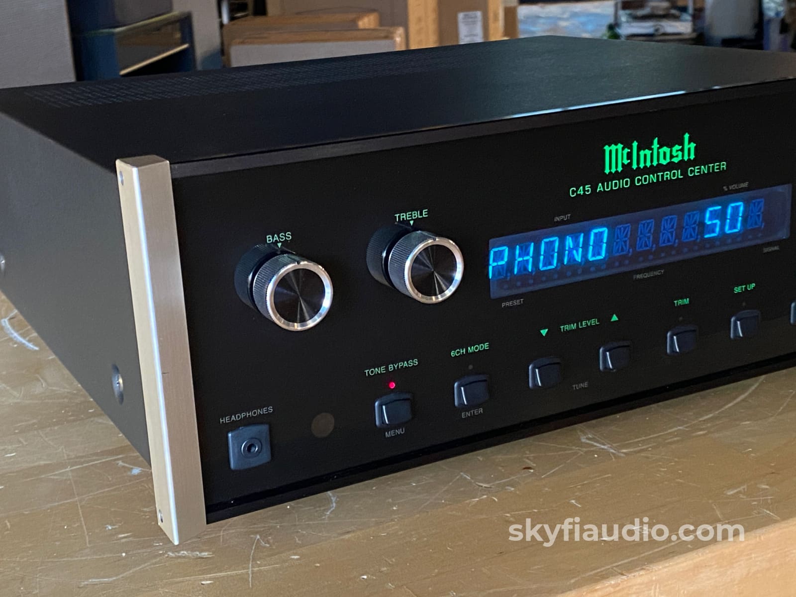 Mcintosh C45 Preamp - All Analogue With Phone Input Fiber Optic Lighting Preamplifier