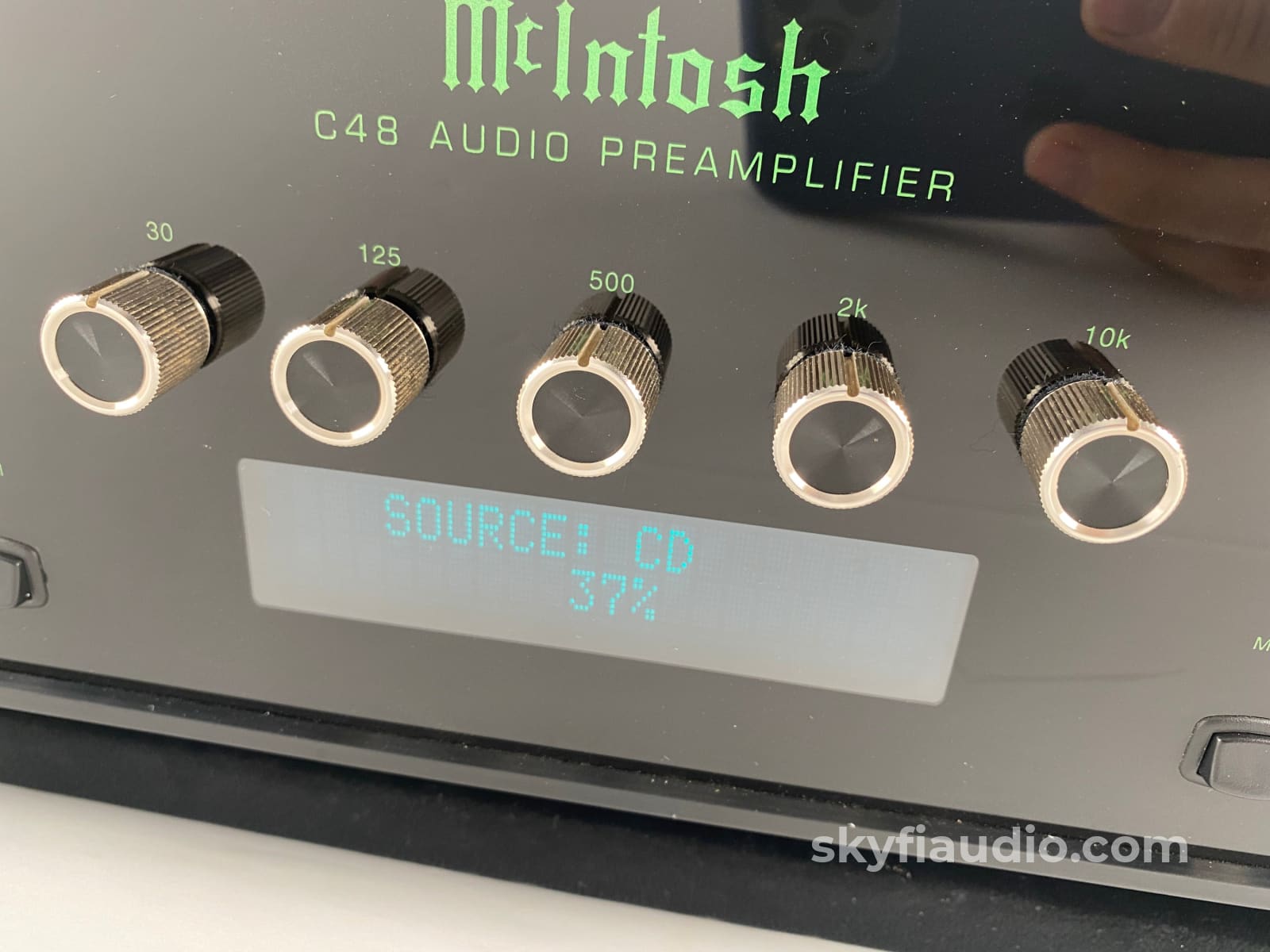 Mcintosh C48 Preamplifier With Built In Dac