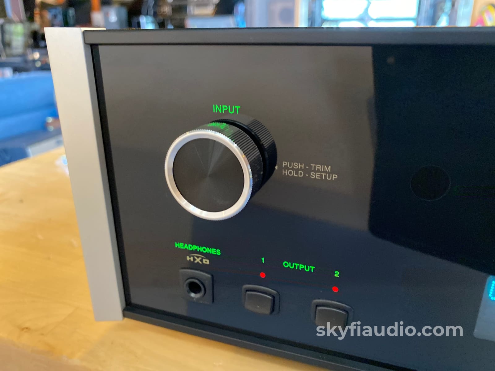 Mcintosh C49 Solid State Preamp - Lightly Used And Complete Preamplifier