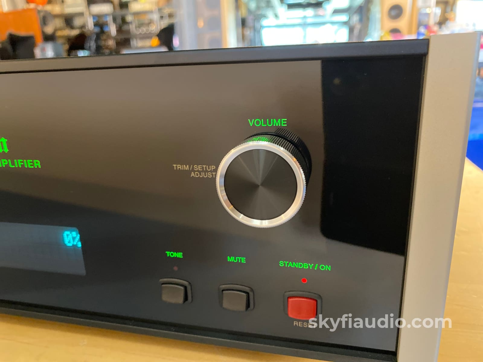 Mcintosh C49 Solid State Preamp - Lightly Used And Complete Preamplifier