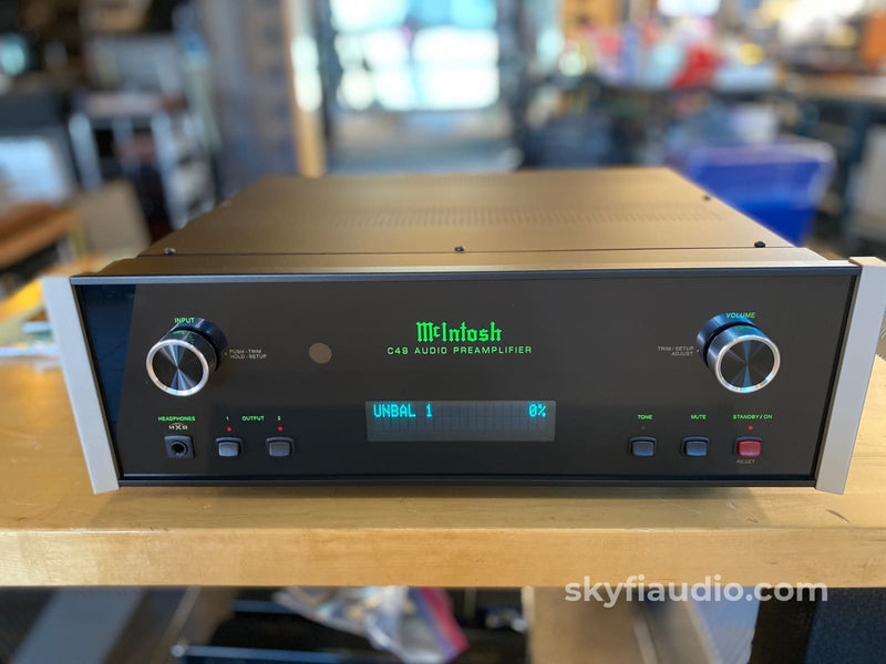 Mcintosh C49 Solid State Preamp - Lightly Used And Complete Preamplifier
