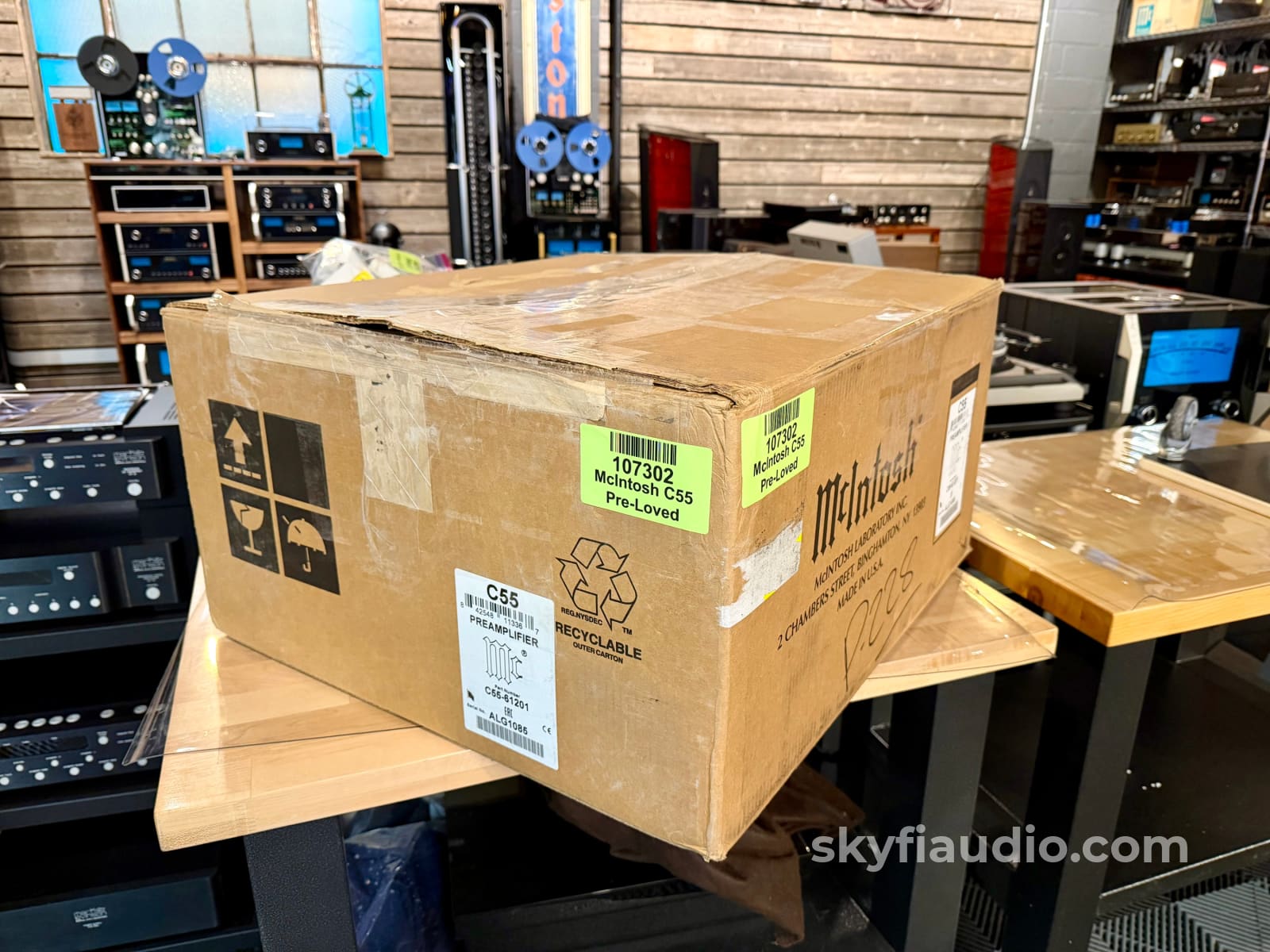 McIntosh C55 Solid State Preamplifier - Pre Loved Preamplifier