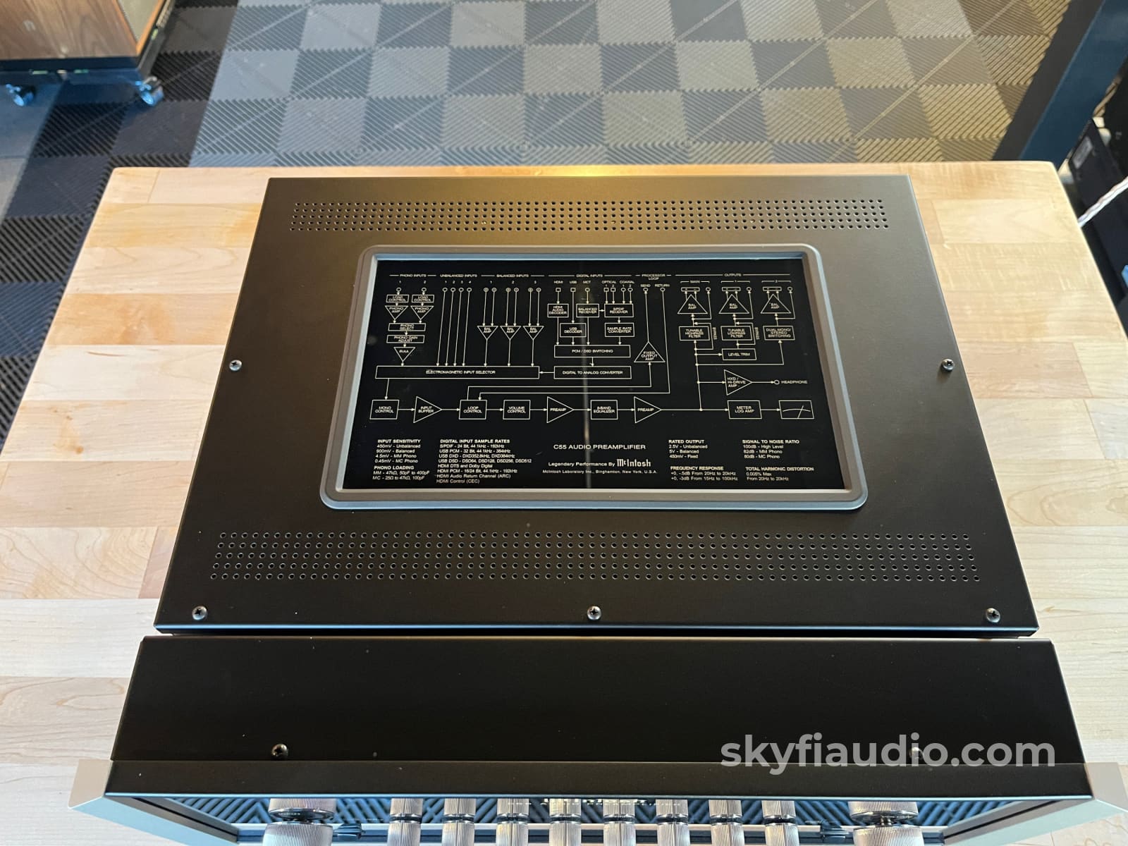 McIntosh C55 Solid State Preamplifier - Pre Loved Preamplifier