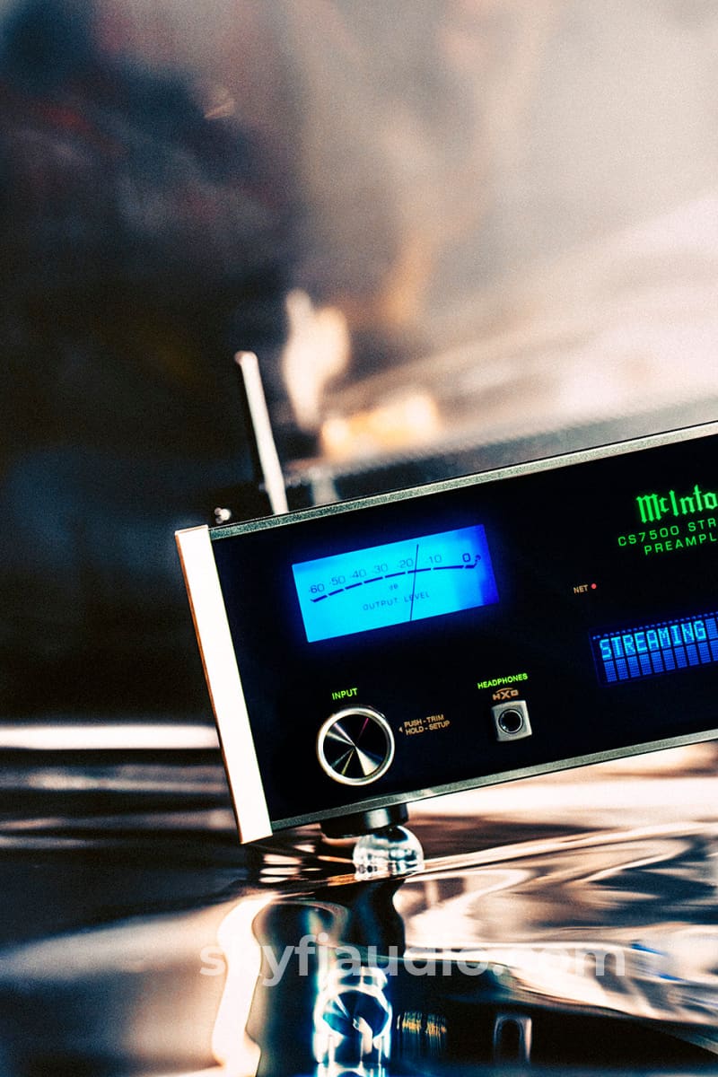 McIntosh CS7500 Streaming Preamplifier - New - Preamplifier