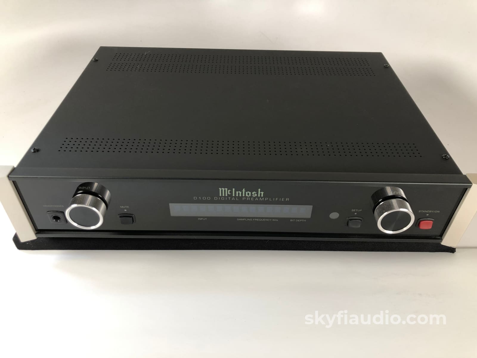 Mcintosh D100 Digital Preamp And Dac Cd +