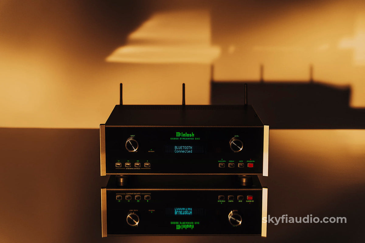 McIntosh DS200 Streaming DAC - New - CD + Digital