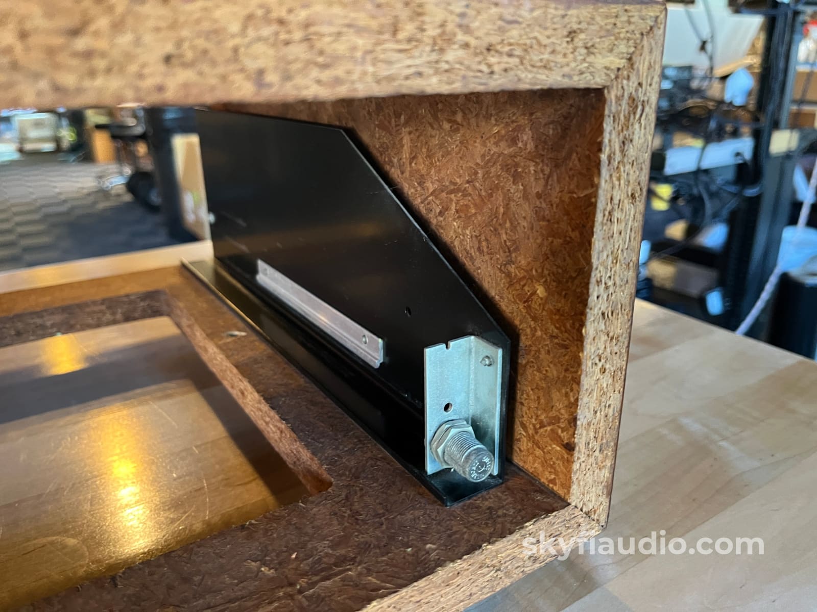 McIntosh Tribute L12 Wood Veneer Cabinet Slant Feet w/ 10’’ or 12’’ Adjustable Panlocs Accessory