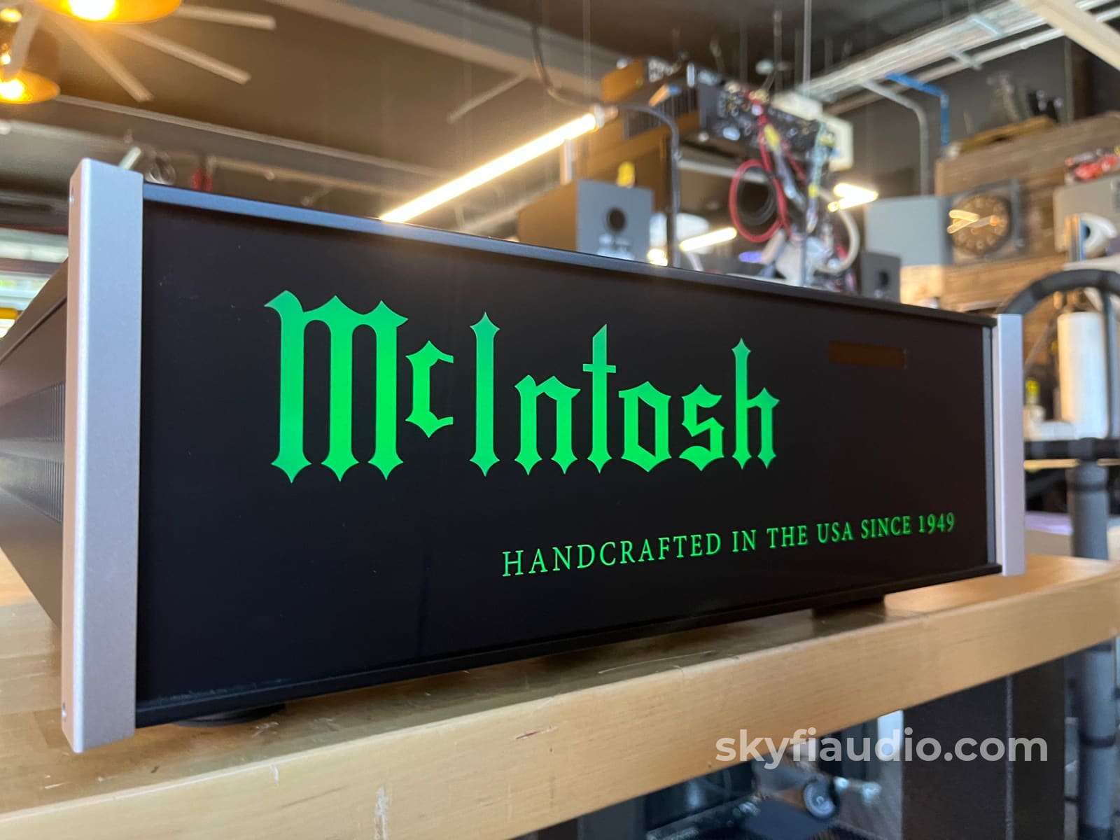 Mcintosh Lb200 Light Box Accessory