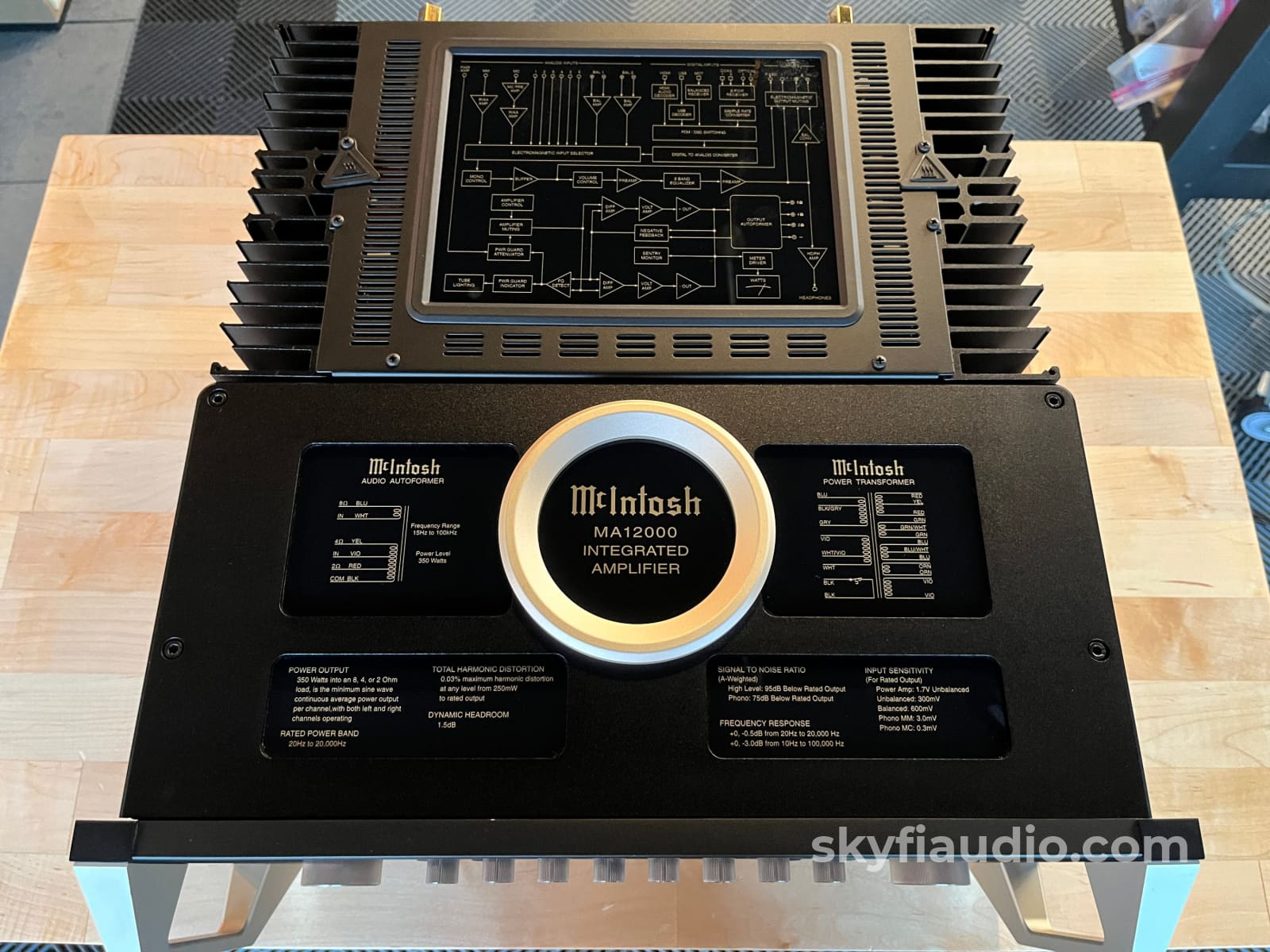 McIntosh MA12000 Hybrid Integrated Amplifier - Pre Loved Integrated Amplifier