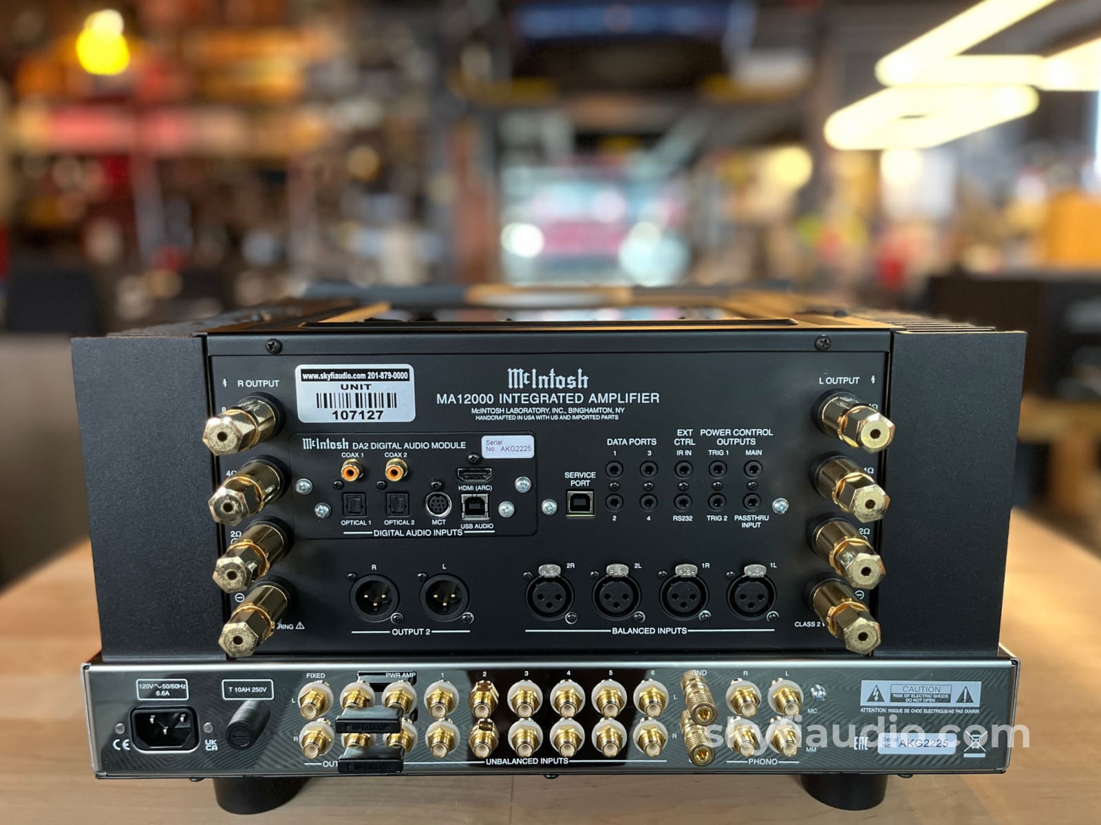 McIntosh MA12000 Hybrid Integrated Amplifier - Pre Loved Integrated Amplifier