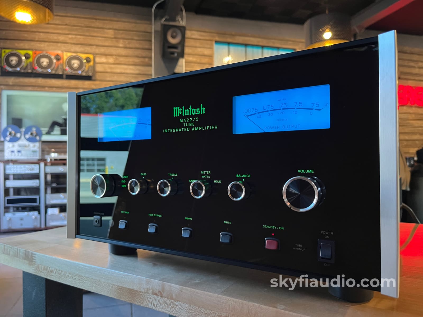 McIntosh MC2275 Tube Integrated Amplifier - Rare - Excellent condition Integrated Amplifier