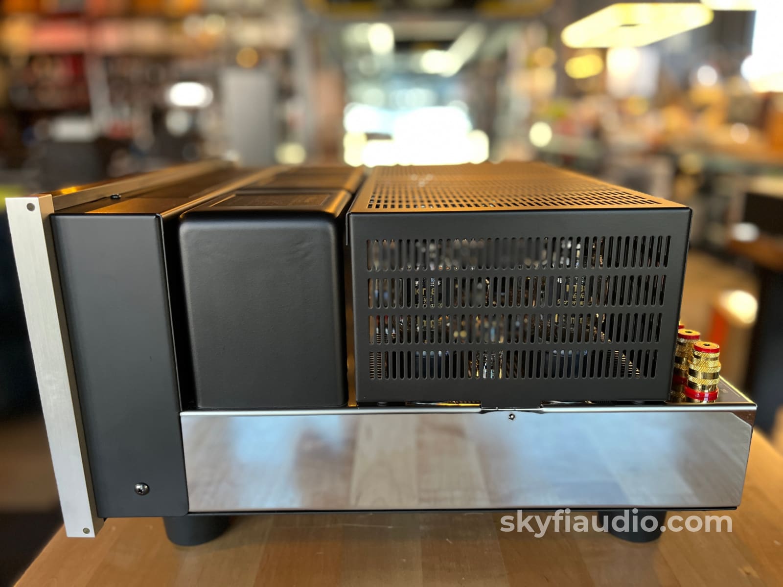 McIntosh MC2275 Tube Integrated Amplifier - Rare - Excellent condition Integrated Amplifier