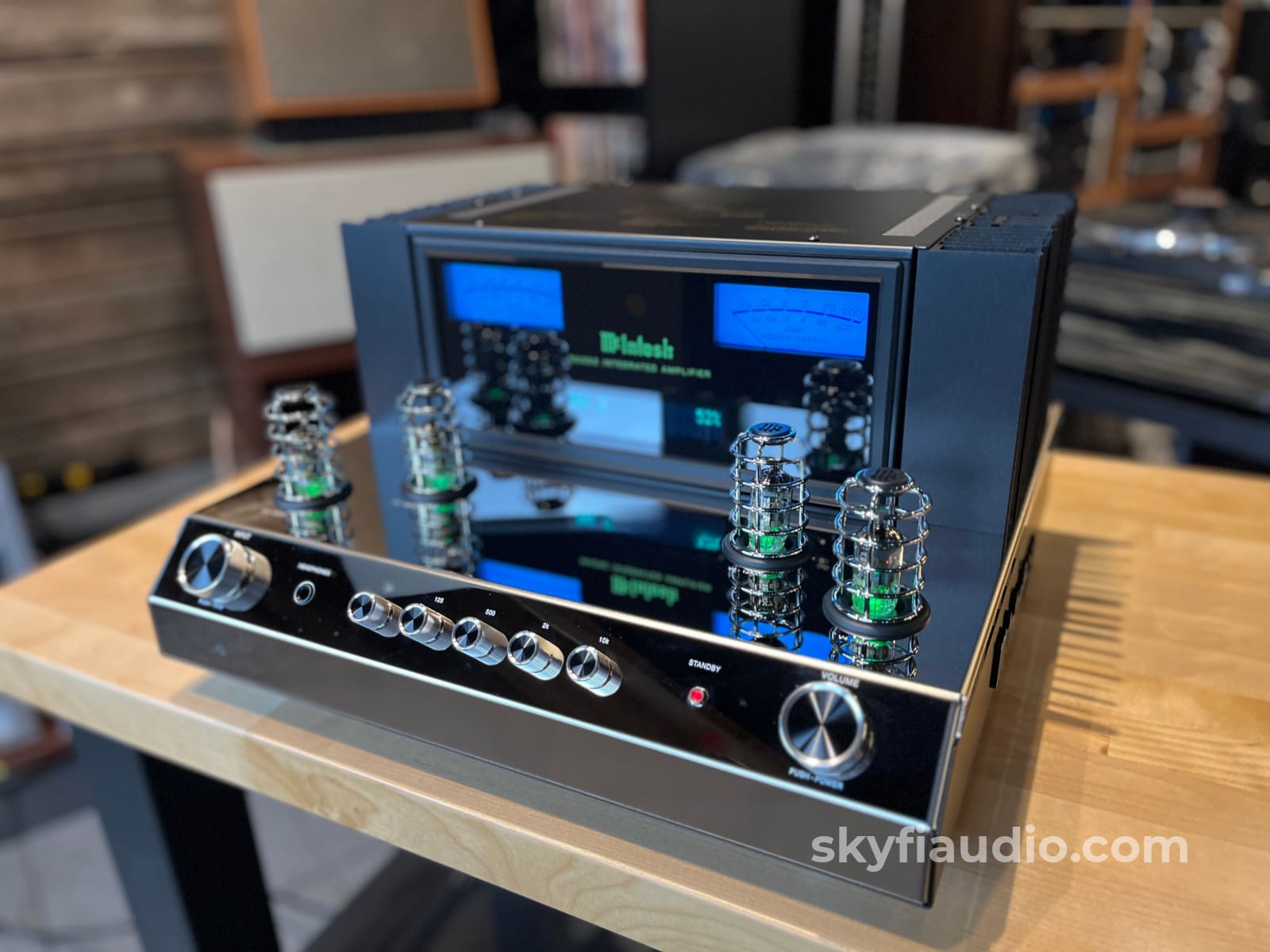 McIntosh MA352 Hybrid Drive Integrated Amplifier - Pre-Loved - Integrated Amplifier