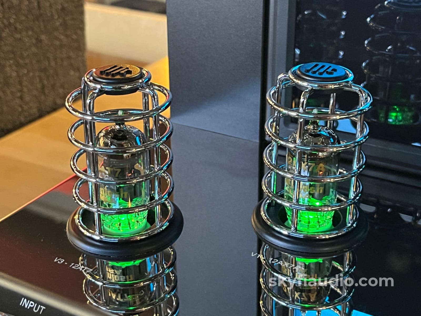 McIntosh MA352 Hybrid Drive Integrated Amplifier - Pre Loved Integrated Amplifier