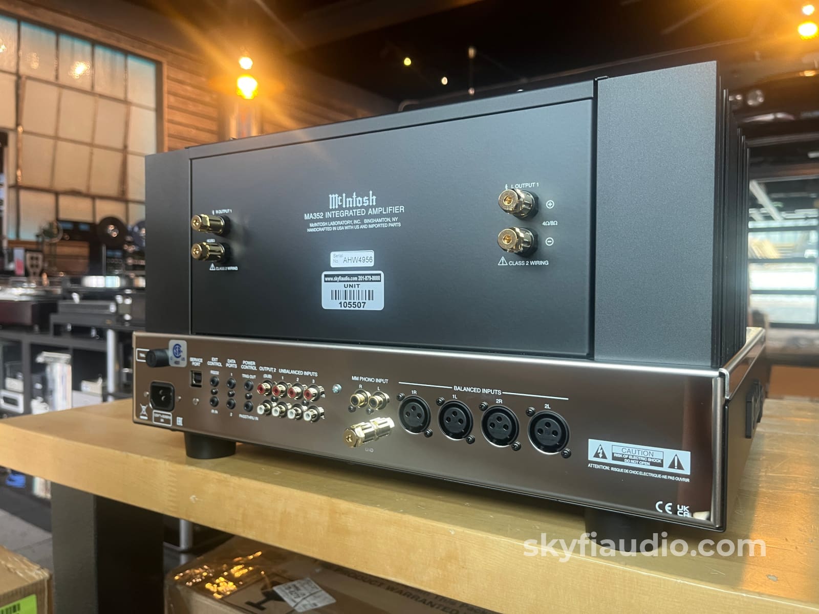 Mcintosh Ma352 Integrated Amplifier - Like New