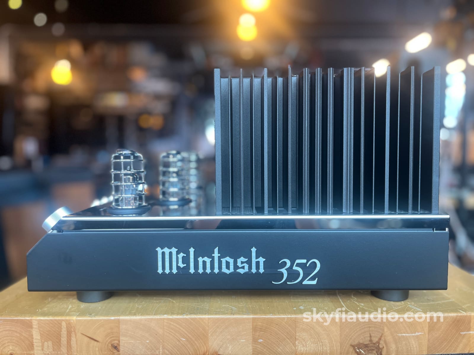 Mcintosh Ma352 Integrated Amplifier - Like New