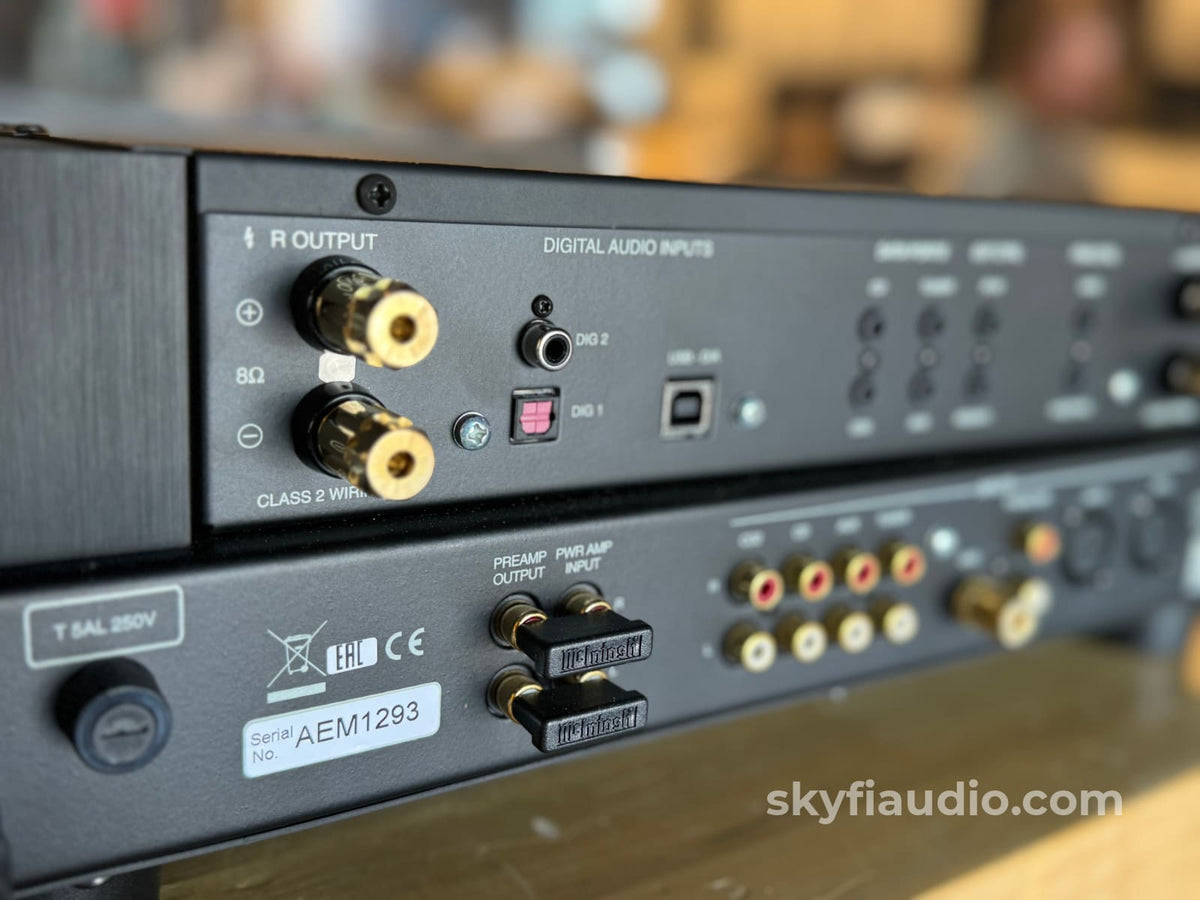 Mcintosh Ma5200 Integrated Amplifier - Like New And Complete